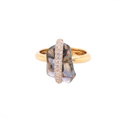 18K Yellow Gold Ring with White Diamonds and Uncut Blue Sapphire