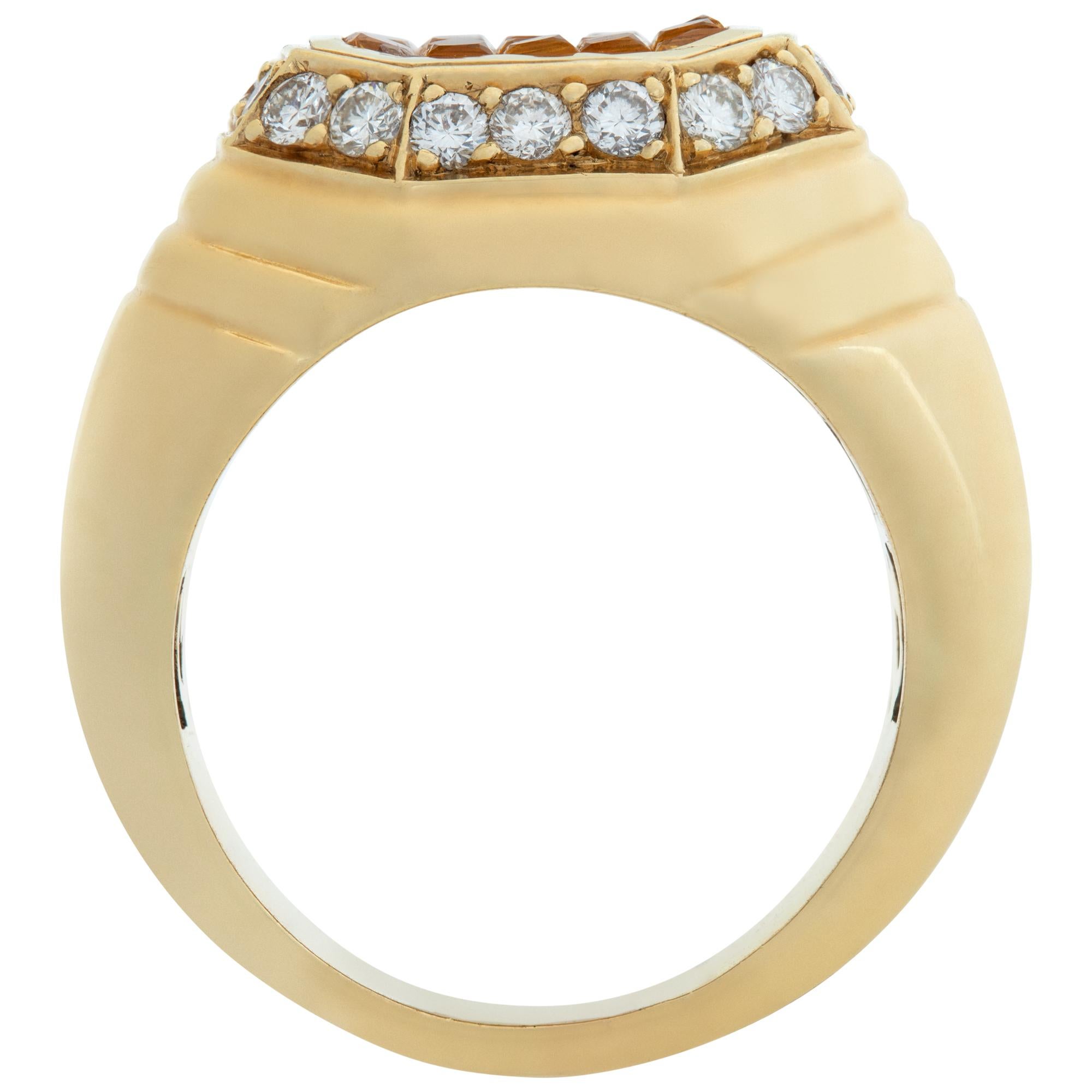 Women's or Men's 18k Yellow Gold Ring with Yellow Sapphire and Diamonds Accent For Sale