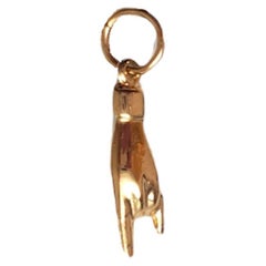 18K Yellow Gold "Rock on" Hand Charm