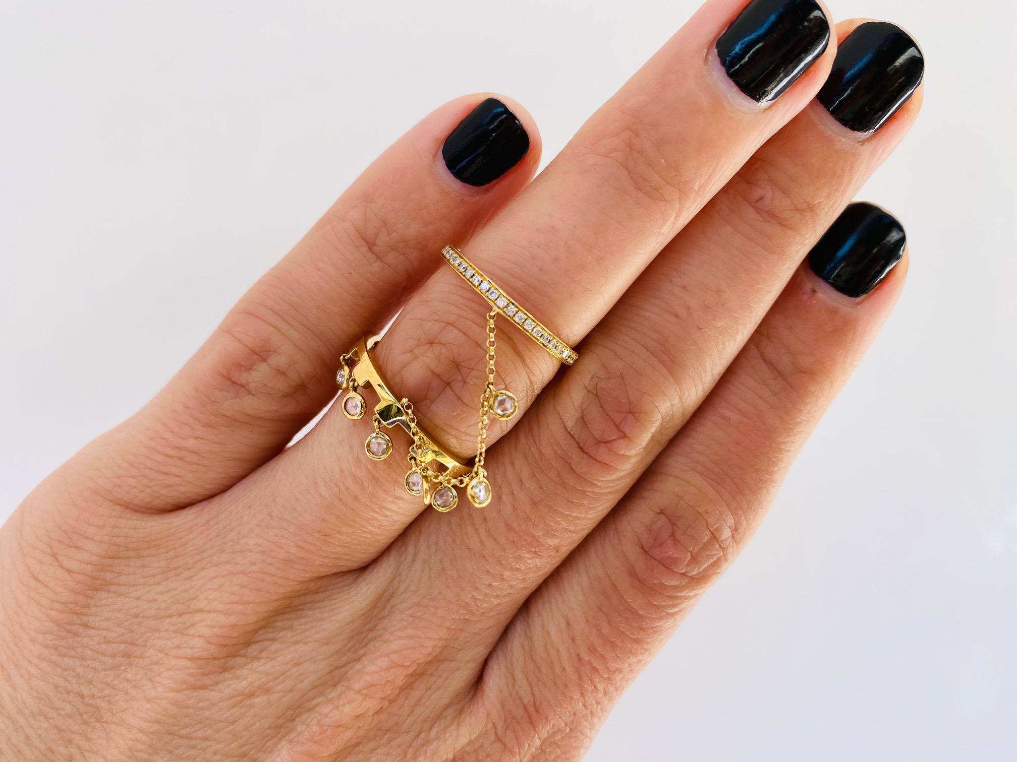 18K Yellow Gold, Rose-cut Diamond Double Finger Ring
.49 cts. Diamonds