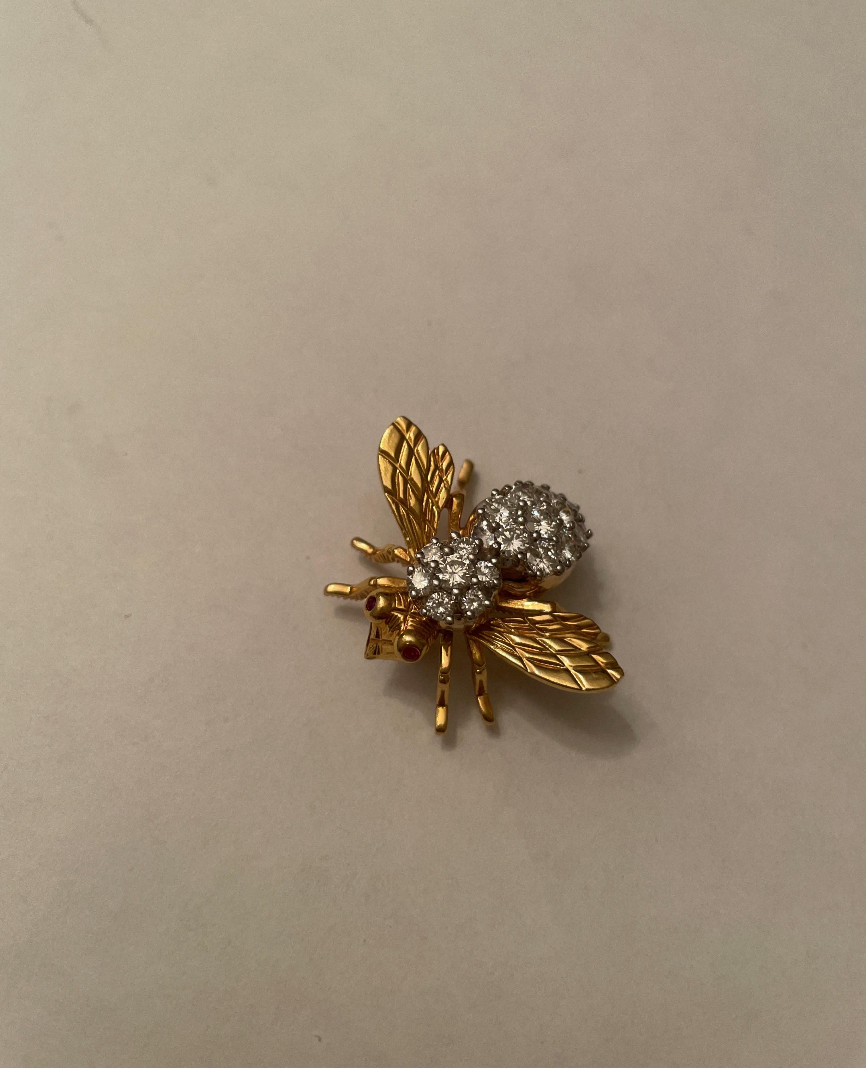 18 Karat Yellow Gold Rosenthal Diamond Bee Pin For Sale 9