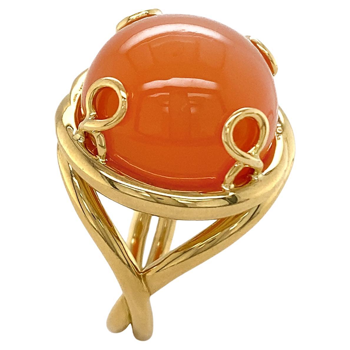 18K Yellow Gold Round Cabochon Orange Moonstone Overlap Ring