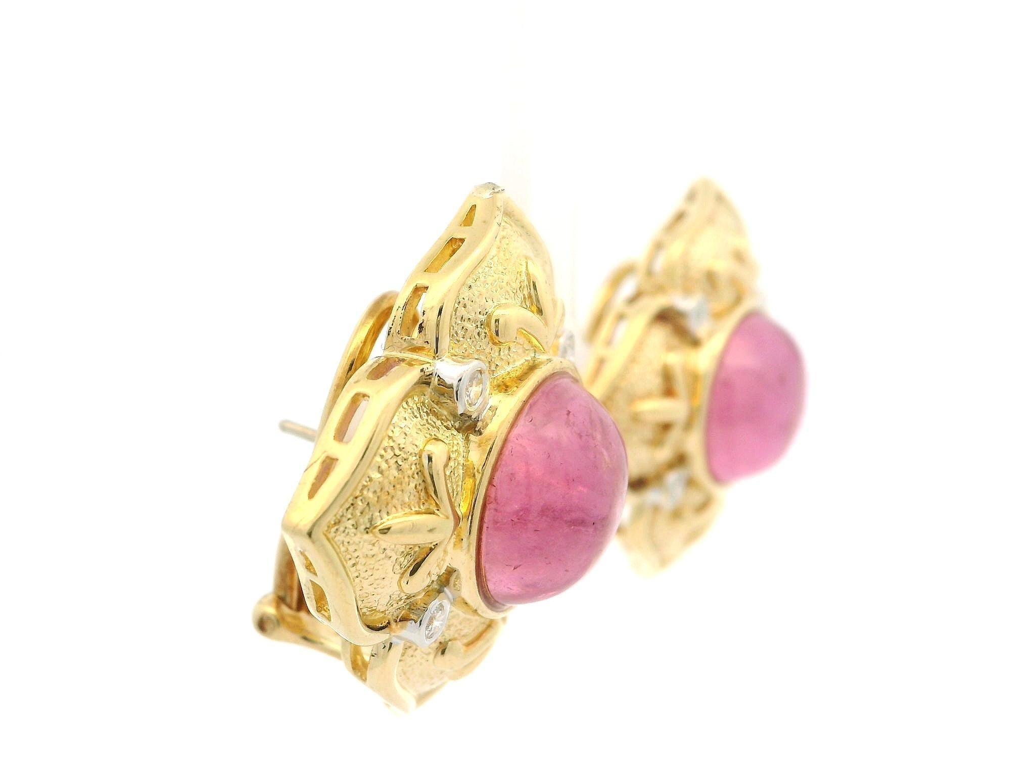 Orecchini Omega a fiore in oro giallo 18k con tormalina rosa cabochon e diamanti in vendita 10