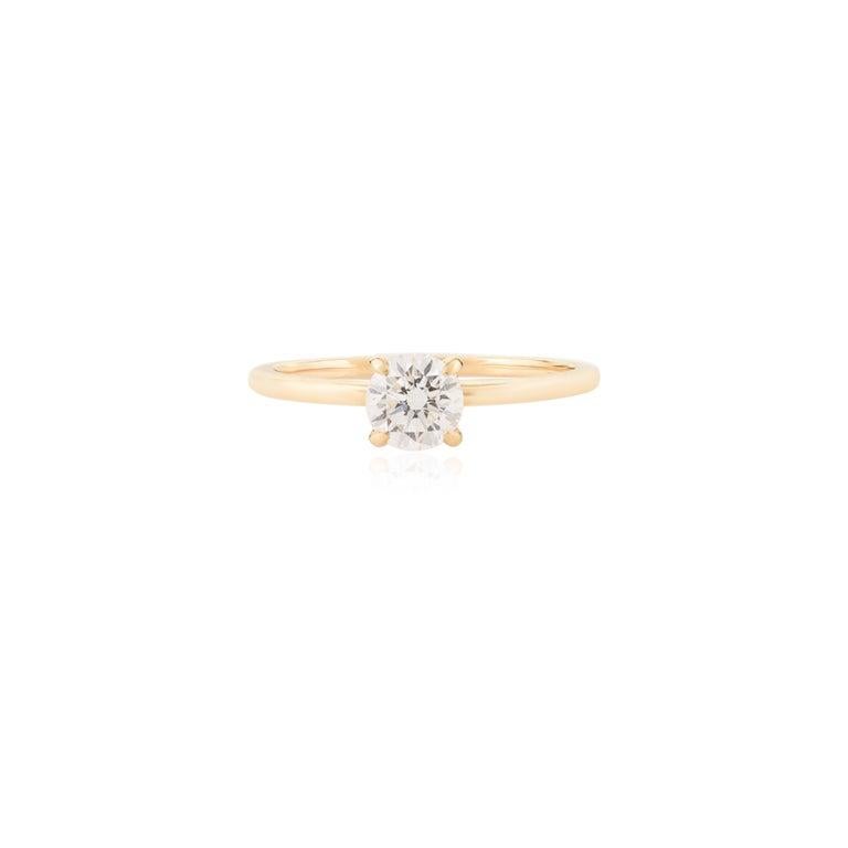 En venta: Anillo de compromiso de oro amarillo de 18 quilates con diamante redondo y solitario de moissanita  4