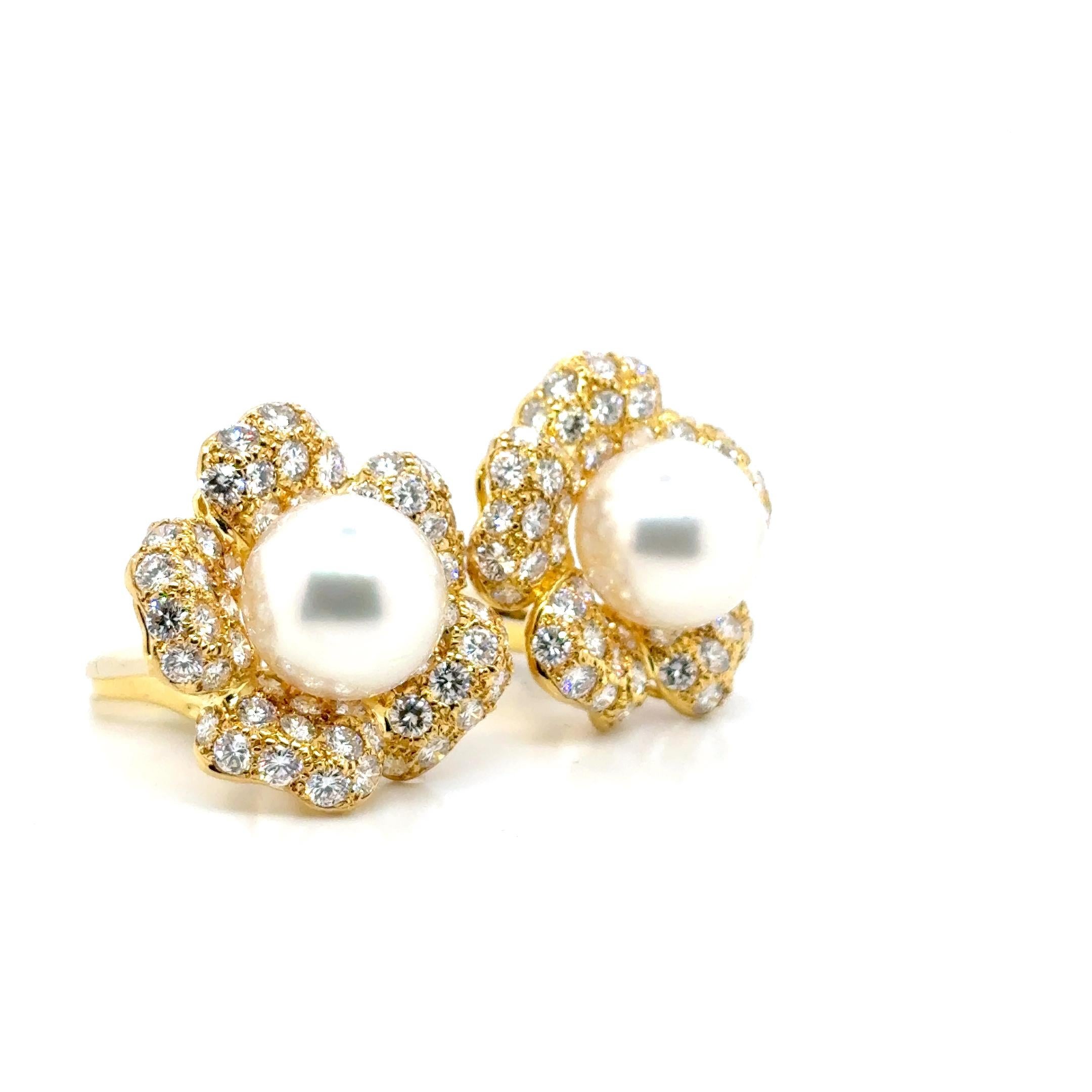 Boucles d'oreilles fleur en or jaune 18k diamant rond Cts 7.78 en vente 5