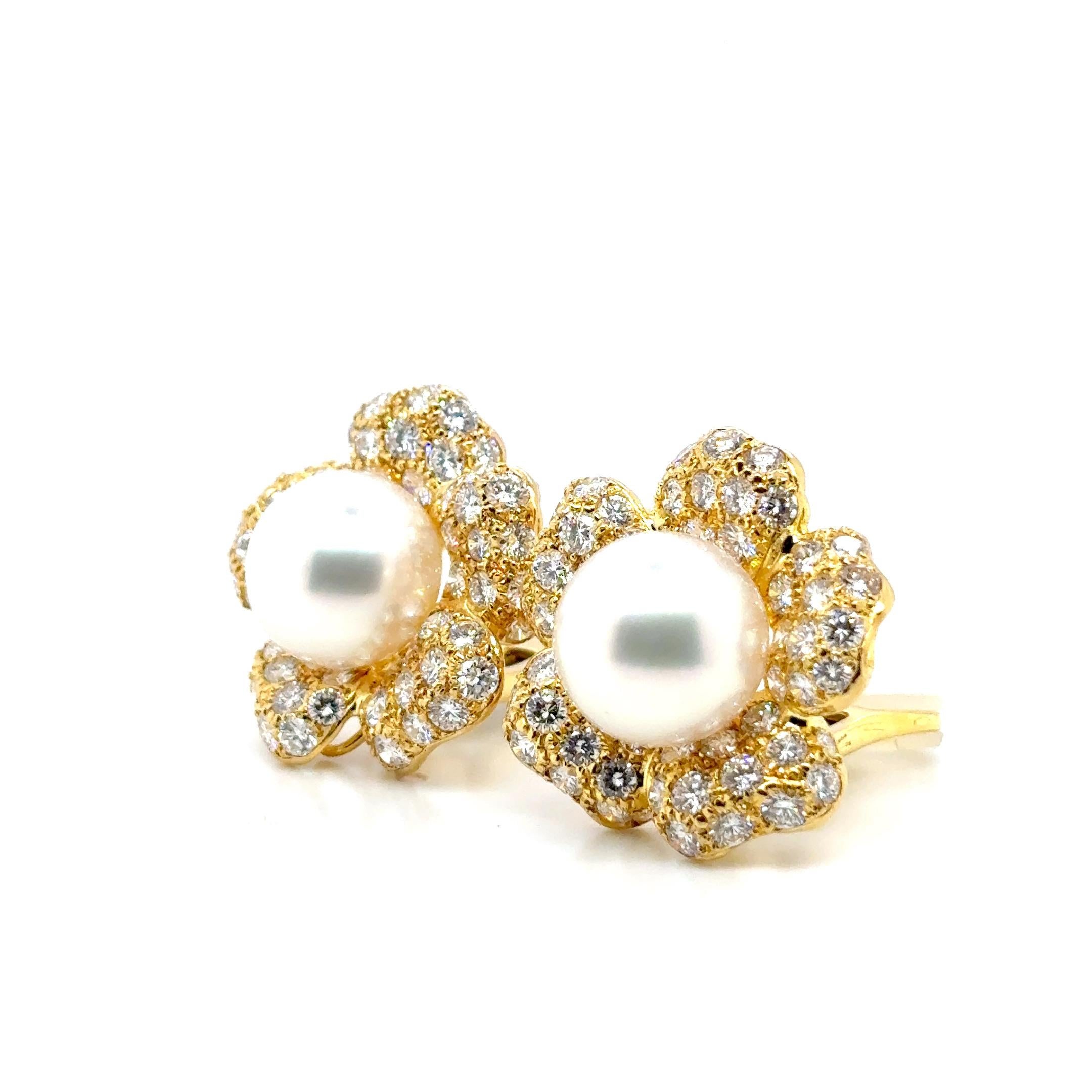 Boucles d'oreilles fleur en or jaune 18k diamant rond Cts 7.78 en vente 8