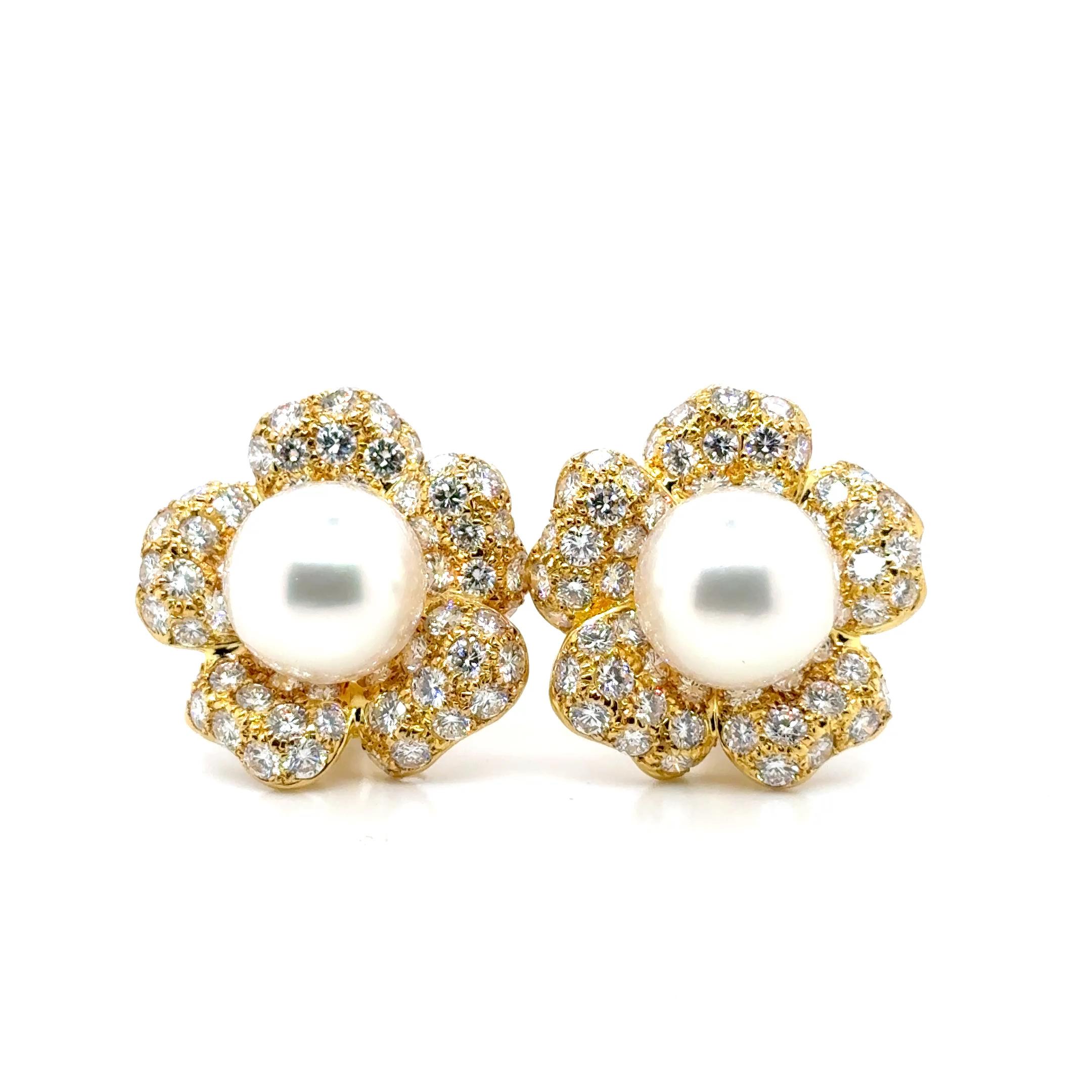 Boucles d'oreilles fleur en or jaune 18k diamant rond Cts 7.78 Pour femmes en vente