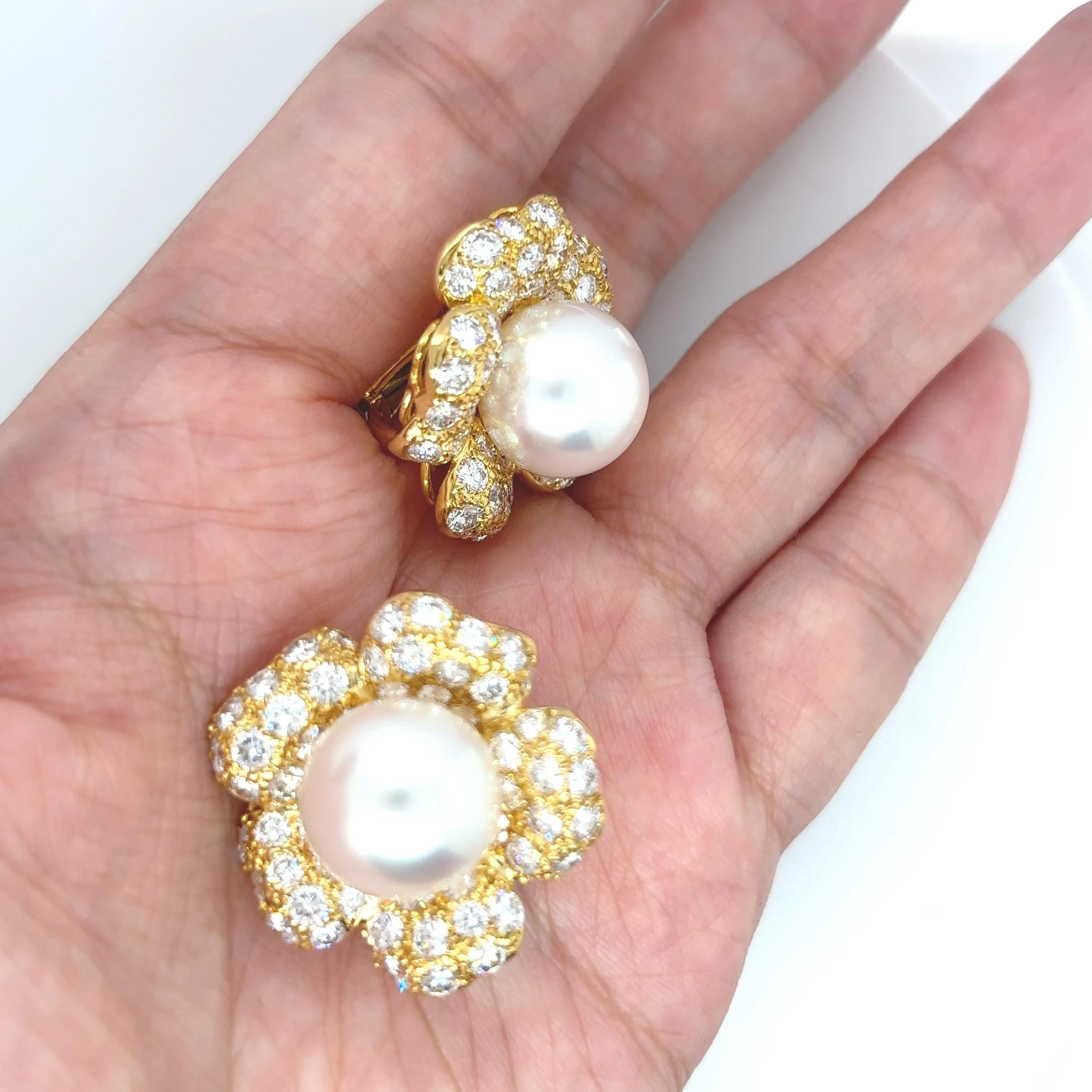 Boucles d'oreilles fleur en or jaune 18k diamant rond Cts 7.78 en vente 3