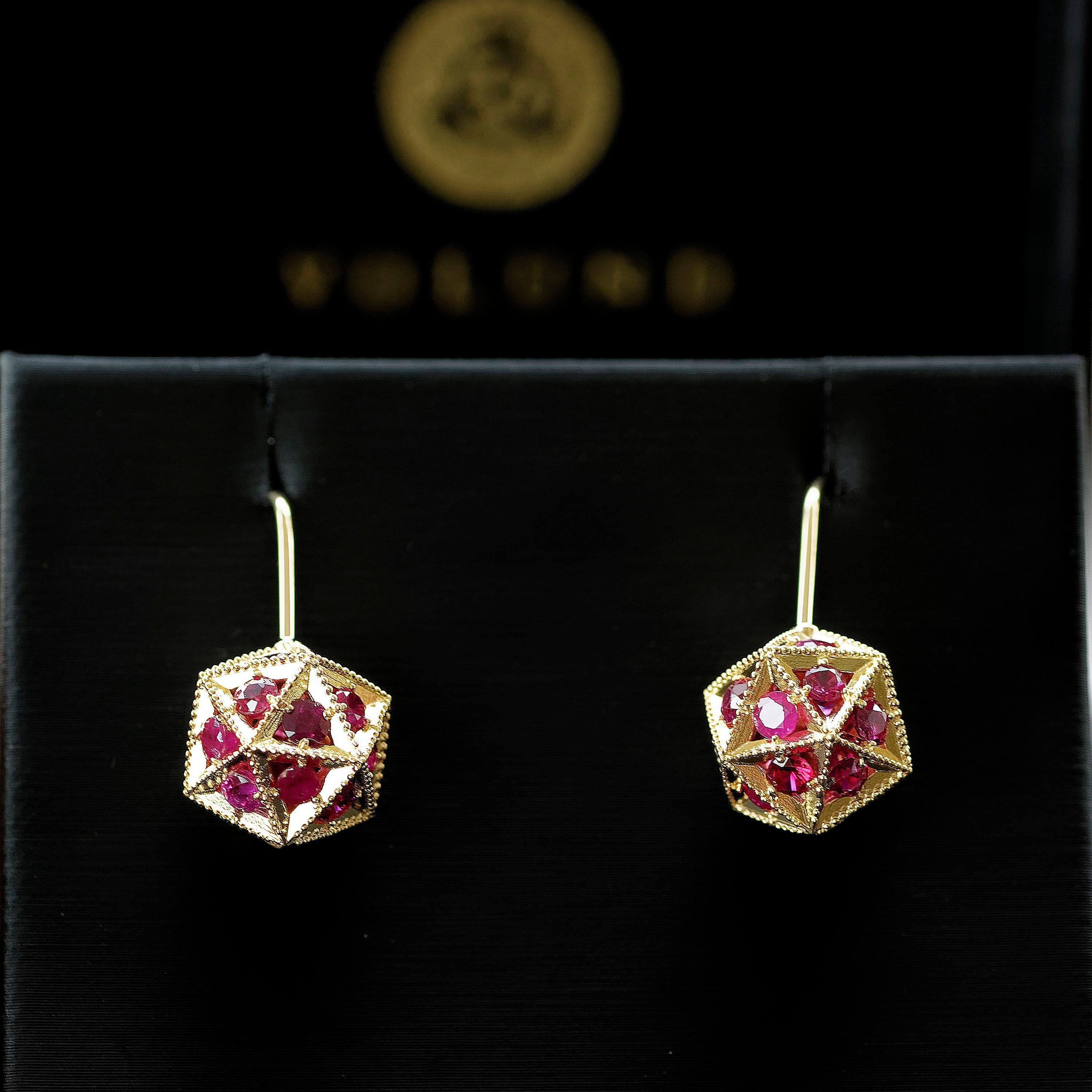 Brilliant Cut 18 Karat Yellow Gold Rubies Drop Earrings Geometric Faceted For Sale