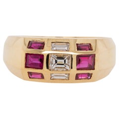 18k Yellow Gold Ruby and Baguette Diamond Ring