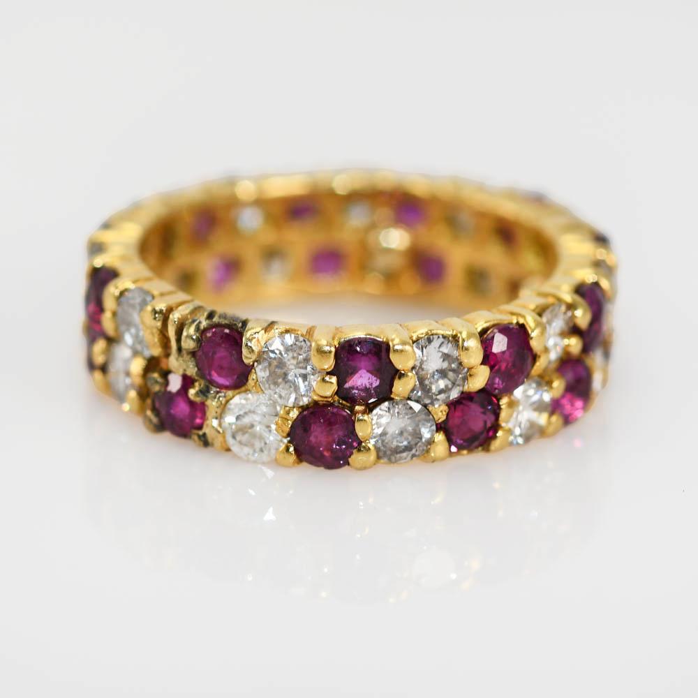 Women's 18K Yellow Gold Ruby and Diamond Ring, 5.3g, 1.00tdw For Sale