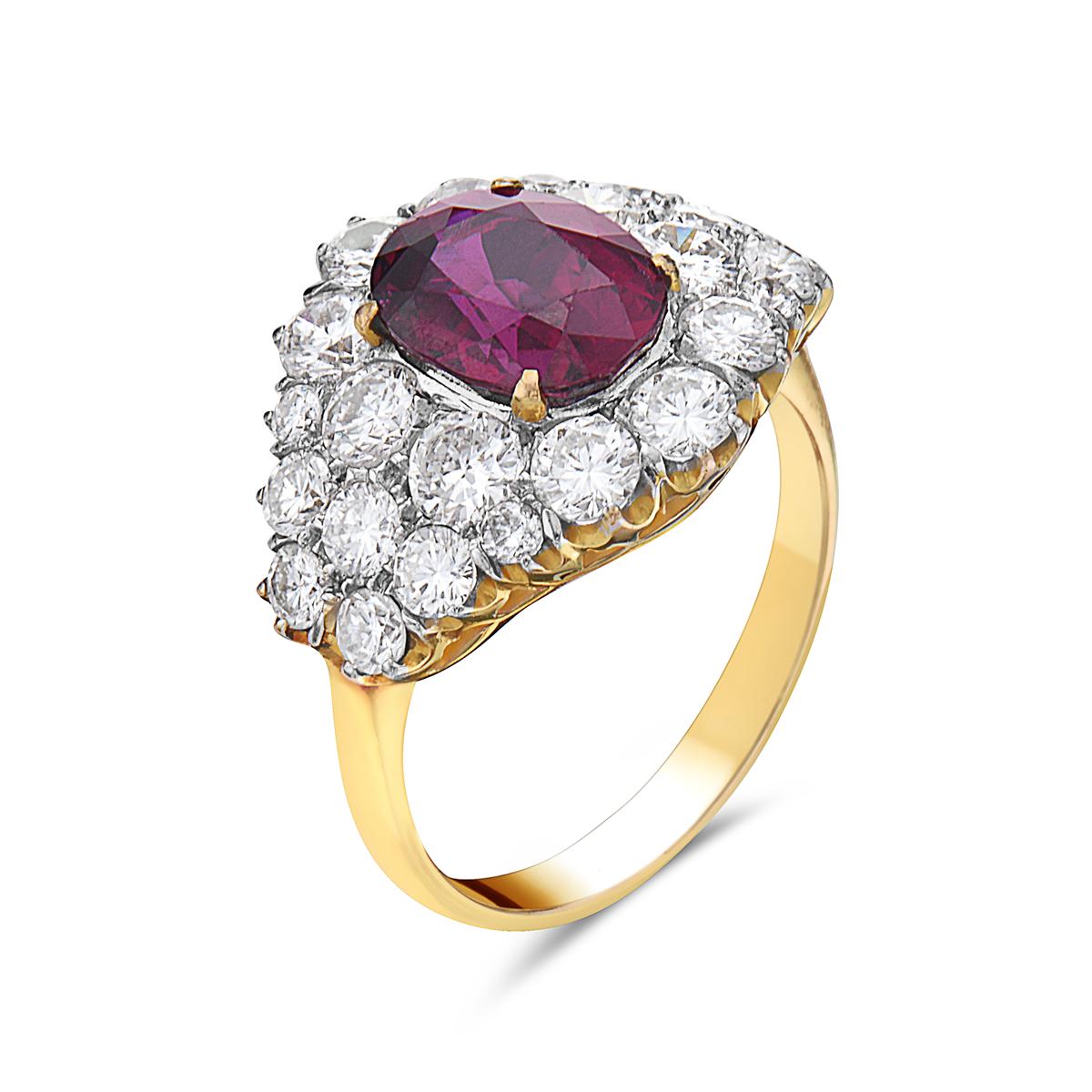 Round Cut 18 Karat Yellow Gold Ruby and Diamond Ring For Sale