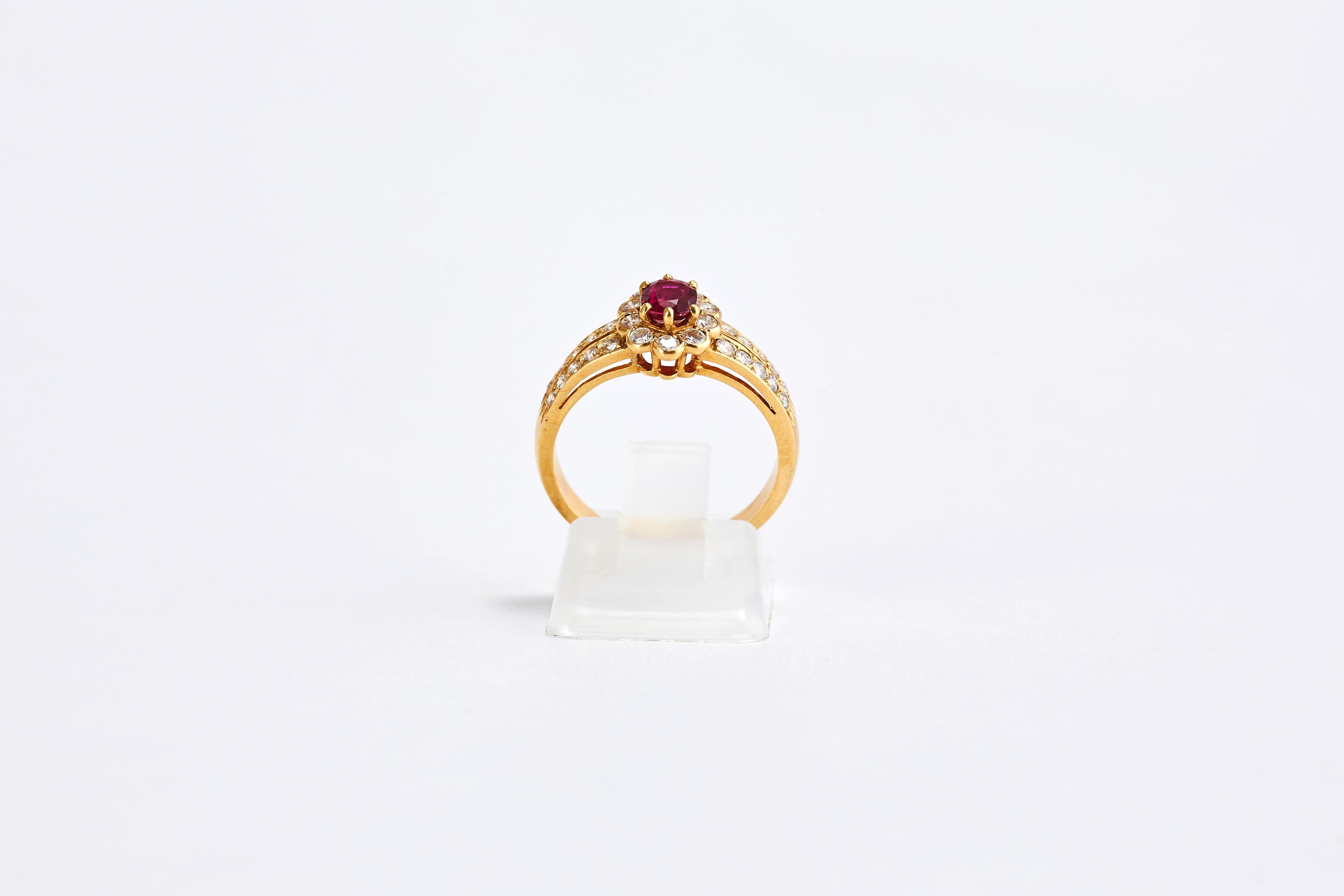 Oval Cut 18k Yellow Gold Ruby and Diamond Ring For Sale