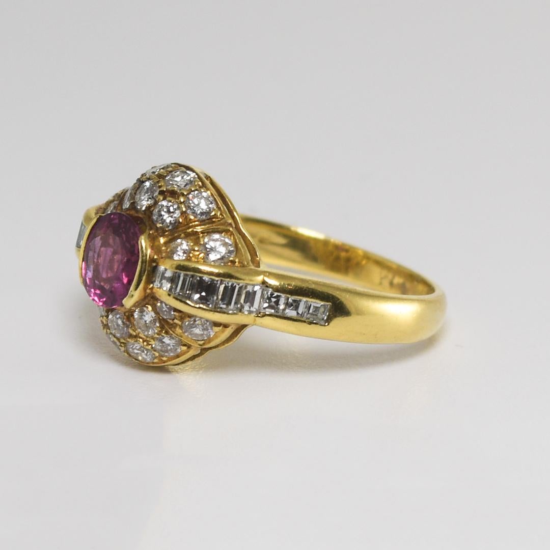 Bague en or jaune 18 carats, rubis et diamant en vente 1