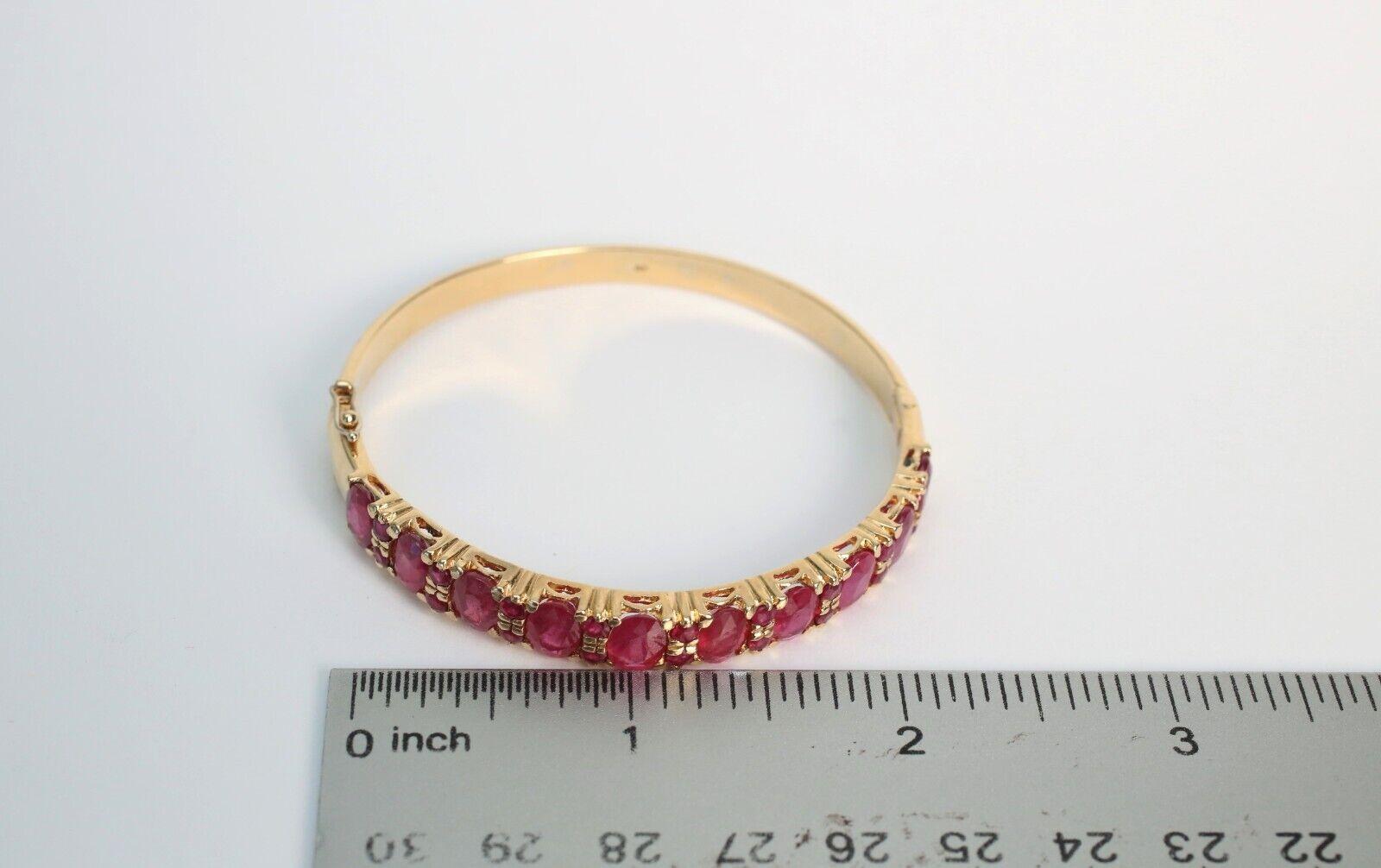 18k Yellow Gold Ruby Bangle, 6.75 inches - 22.0g For Sale 2