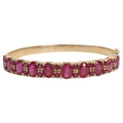 18k Yellow Gold Ruby Bangle, 6.75 inches - 22.0g