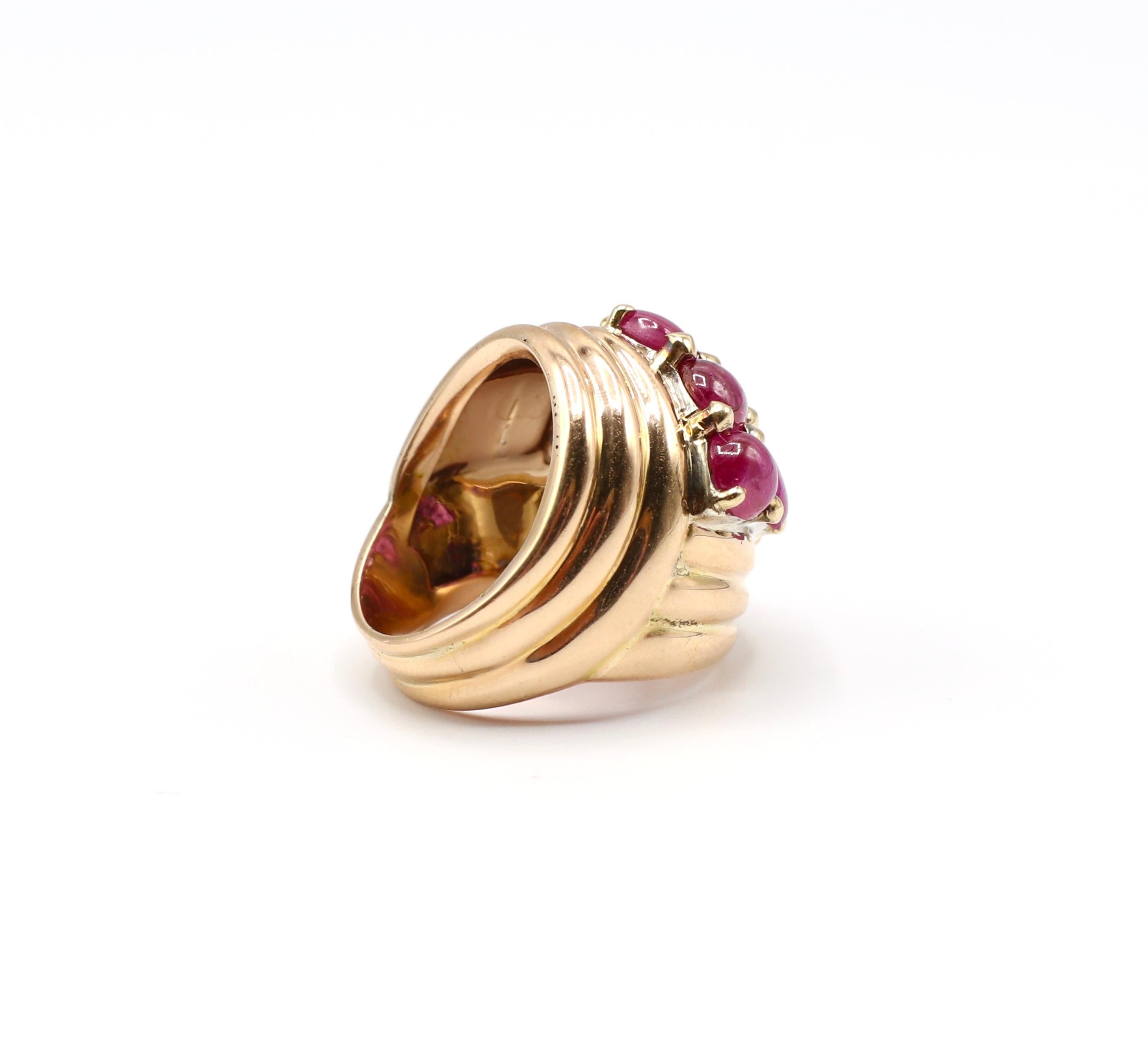 Retro 18 Karat Yellow Gold Ruby Cabochon Cluster Scalloped Dome Cocktail Ring