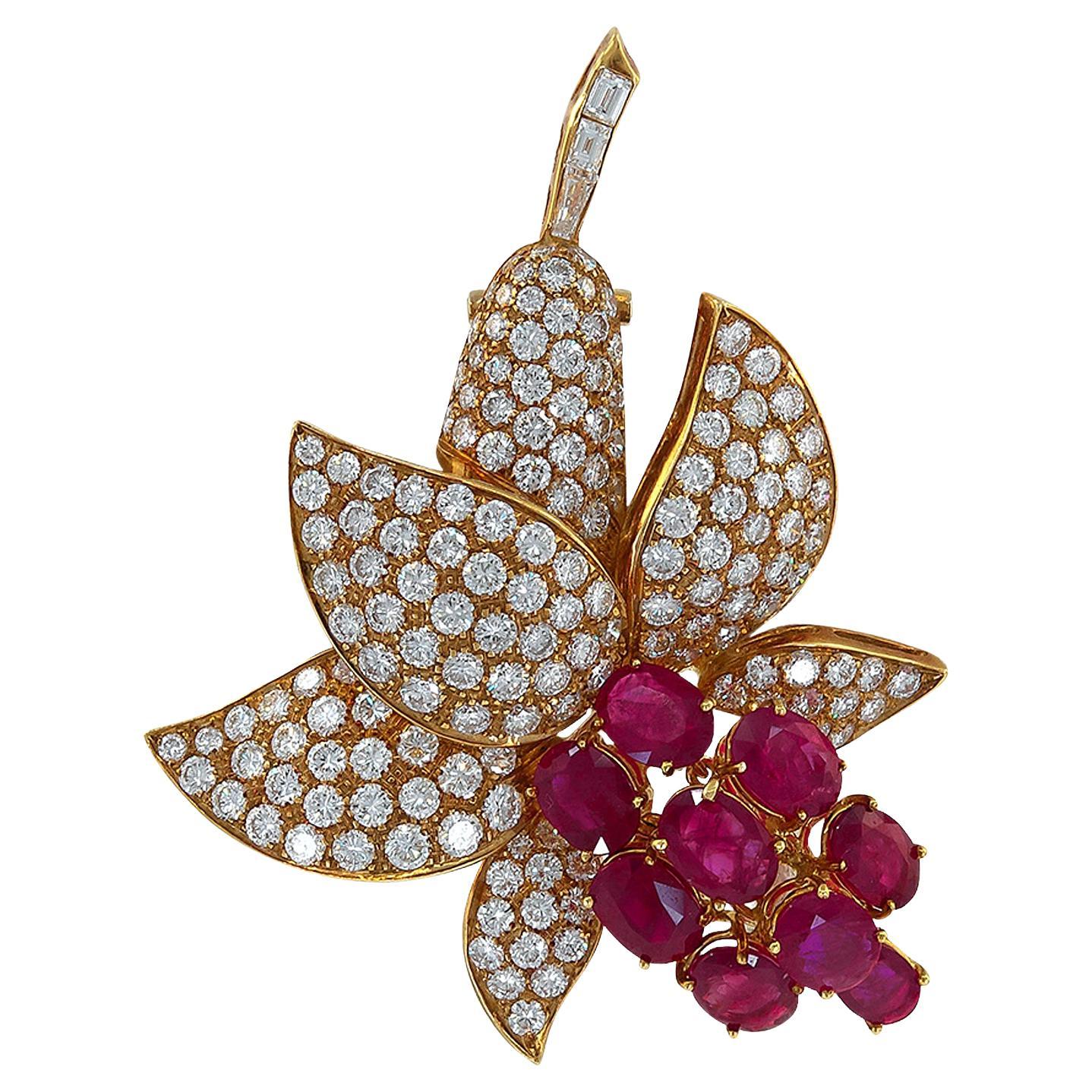 18k Yellow Gold Ruby Diamond Brooch For Sale