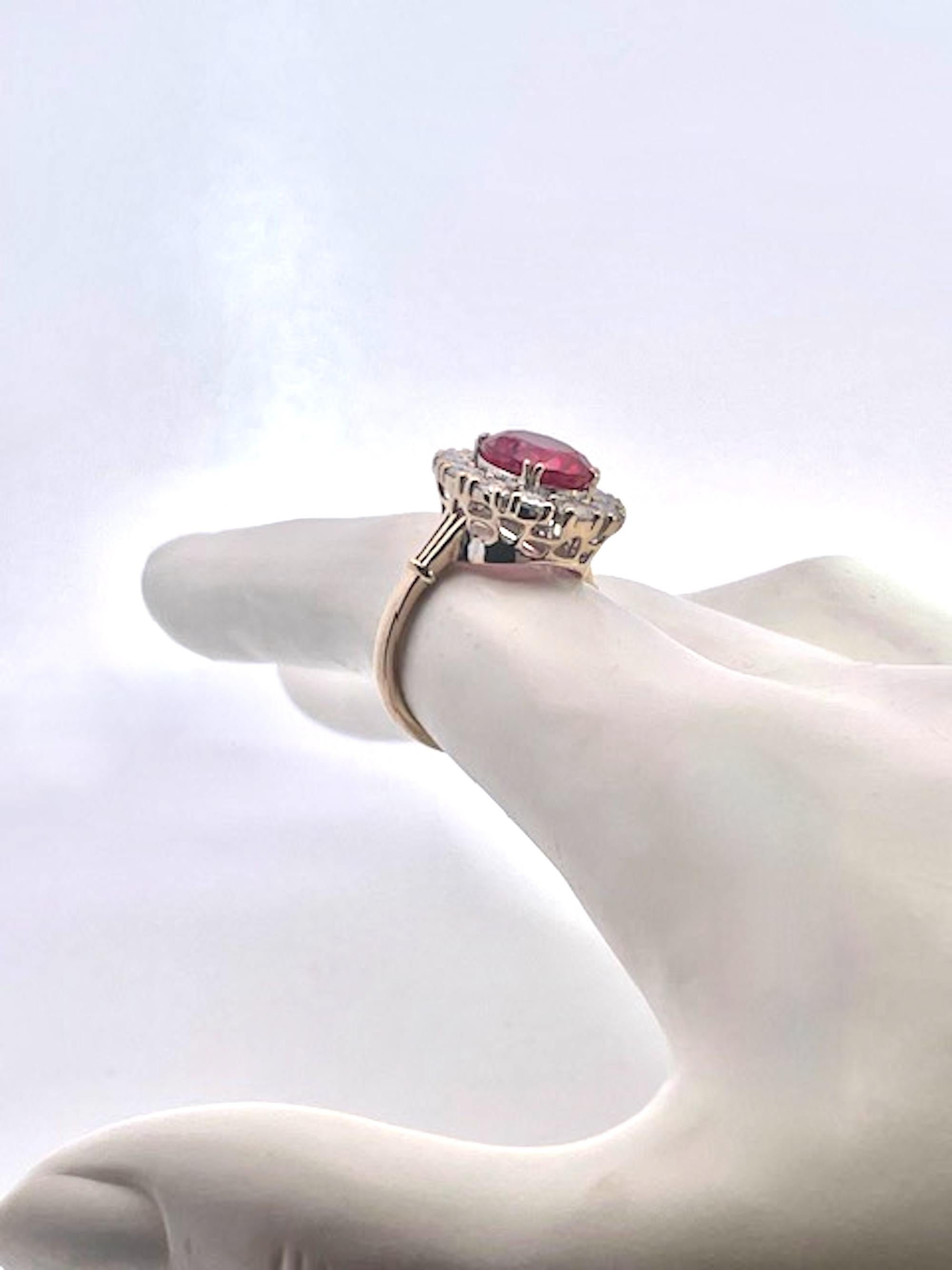 Or jaune 18K Rubis  Bague en diamant en vente 7