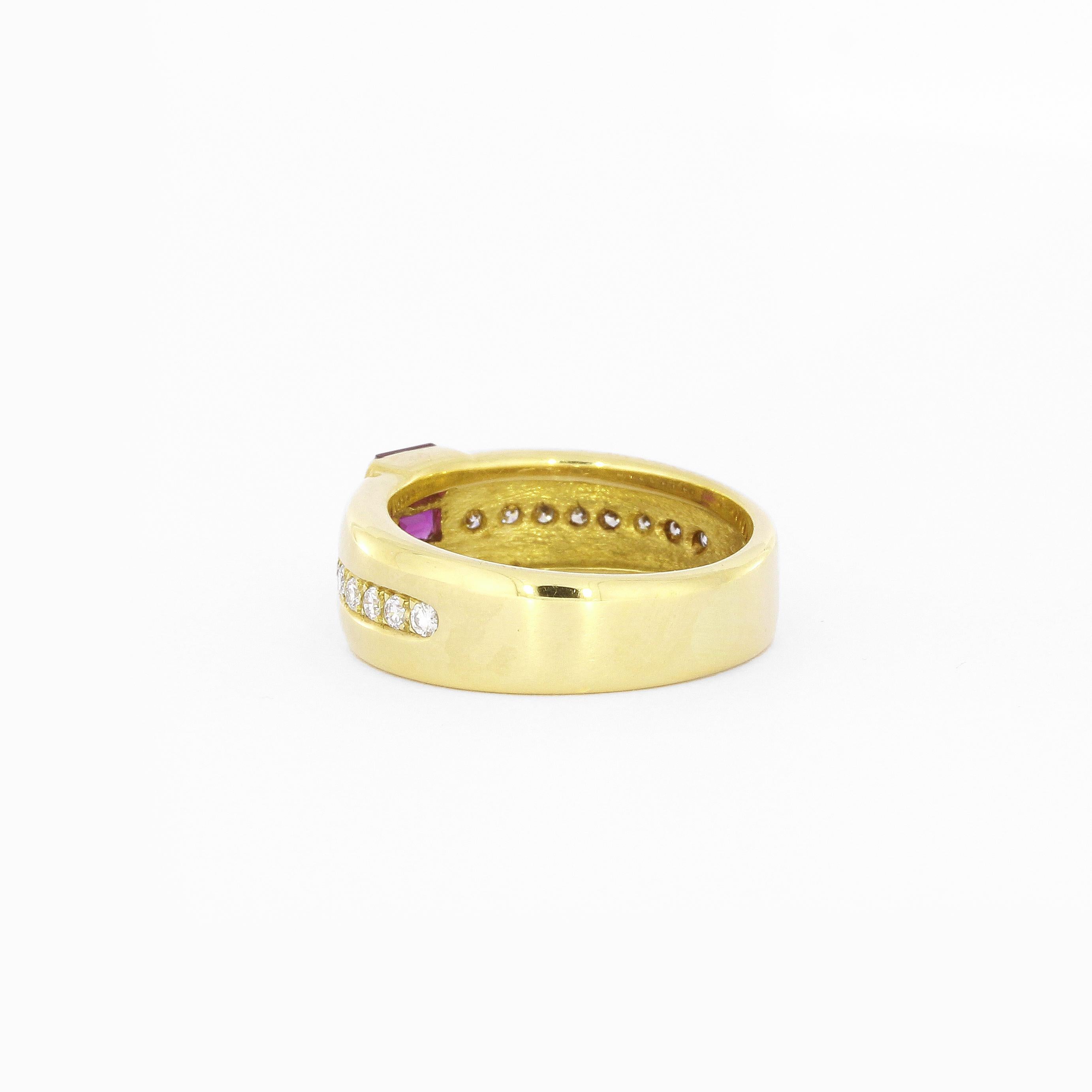 Brilliant Cut 18k Yellow Gold Ruby Diamond Ring