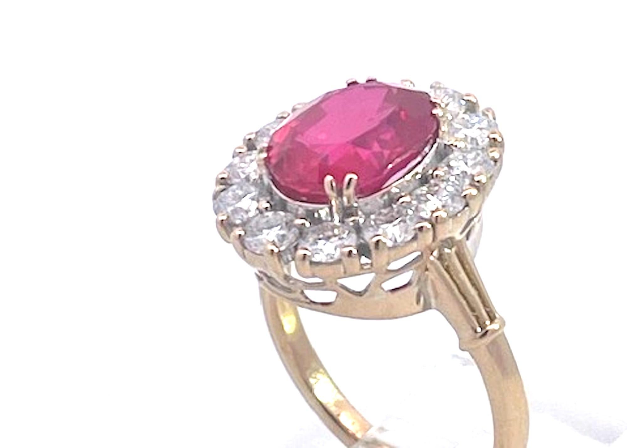 Or jaune 18K Rubis  Bague en diamant en vente 1