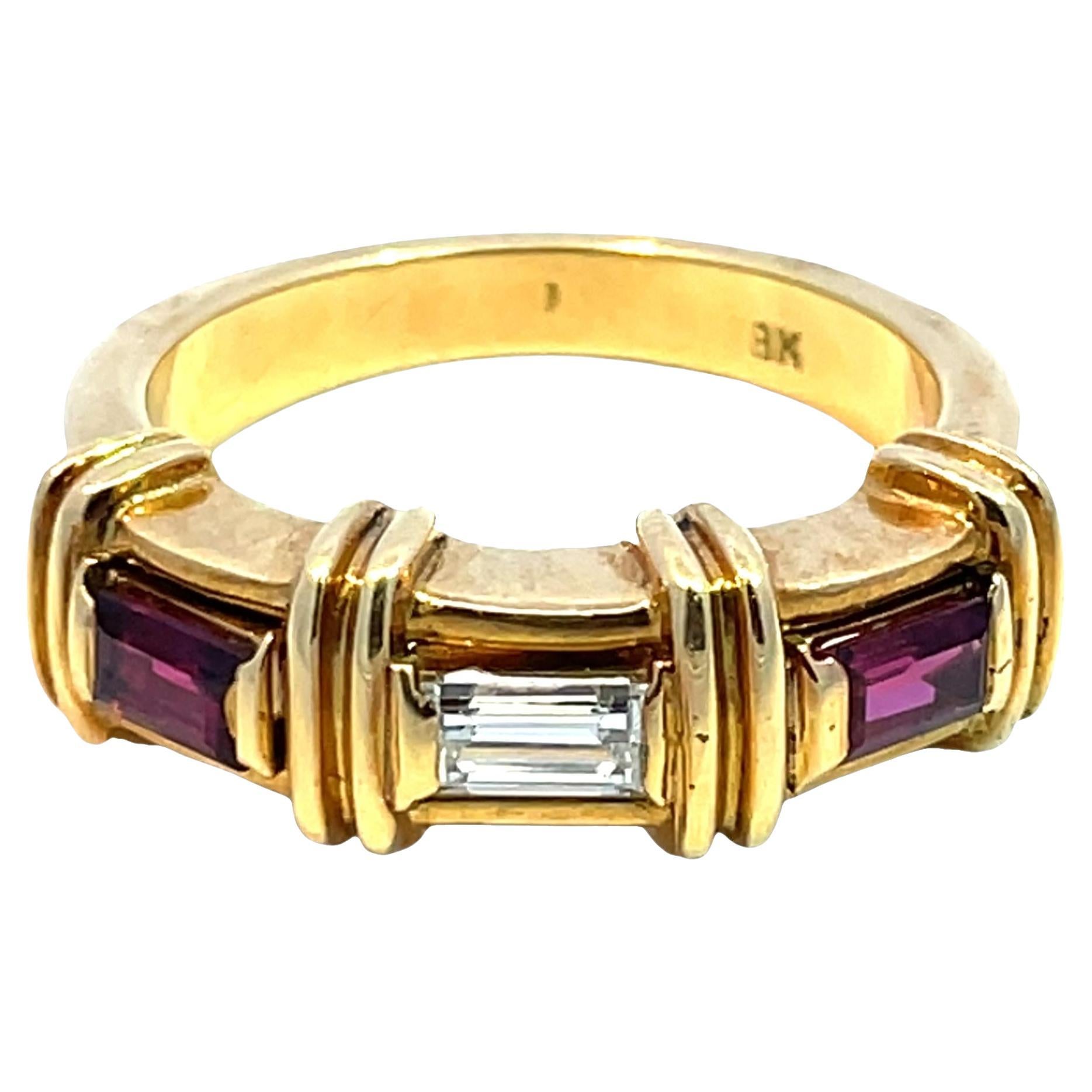 18k Yellow Gold Ruby 
Diamond Ring For Sale