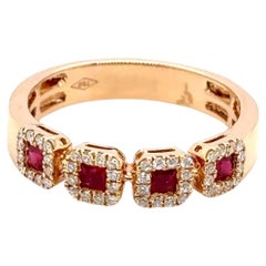 Fiançailles en or jaune 18k Rubis taille princesse Cts 0.26 et diamant rond Cts 0.18