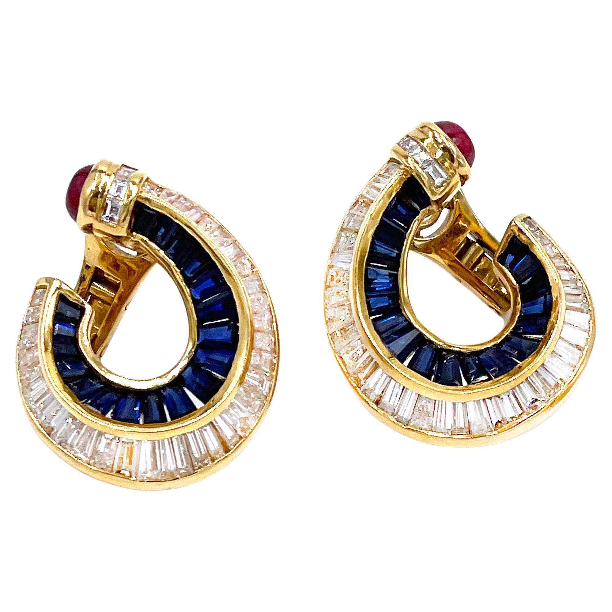 Boucles d'oreilles à clips en or jaune 18 carats, rubis, saphir et diamants en vente