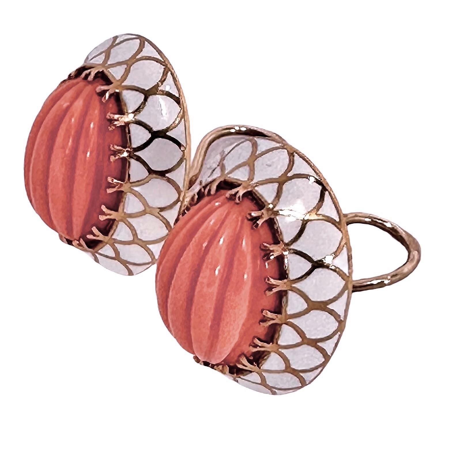 18k Yellow Gold, Salmon Color Coral and White Enamel Earrings - Great for Summer In Good Condition For Sale In Palm Beach, FL