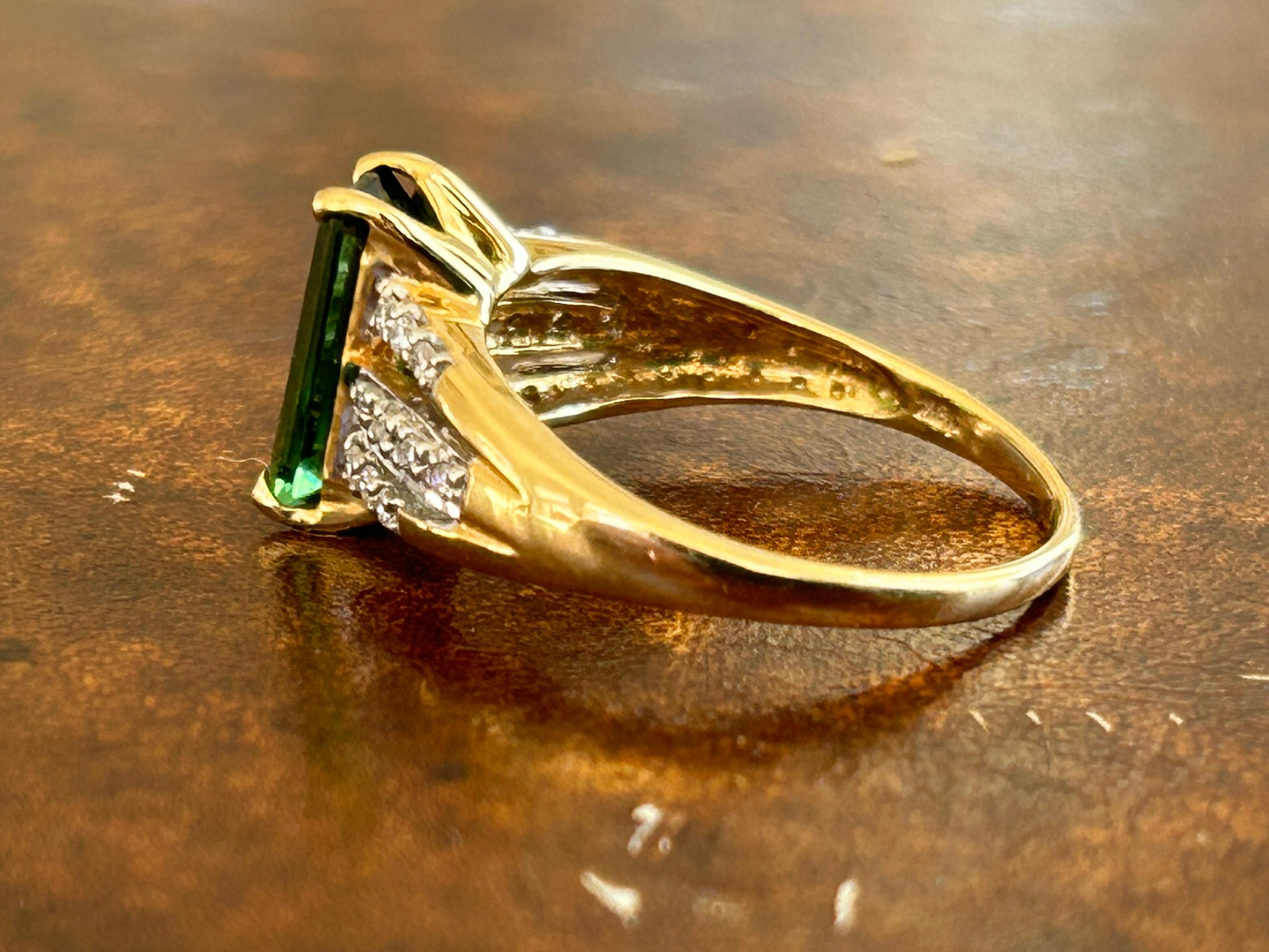 18k Yellow Gold Santa Rosa Tourmaline and Diamond Ring For Sale 3