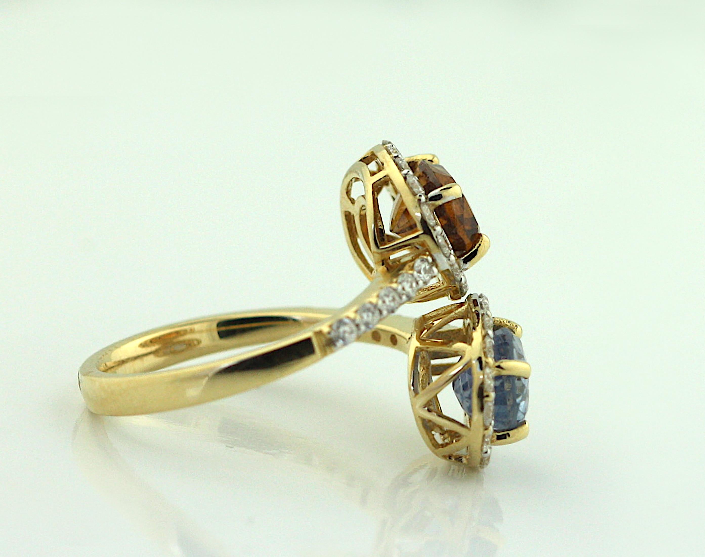 Women's or Men's 18K Yellow Gold Sapphire and Diamond Ring