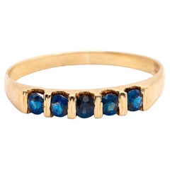 18k Yellow Gold Sapphire Band