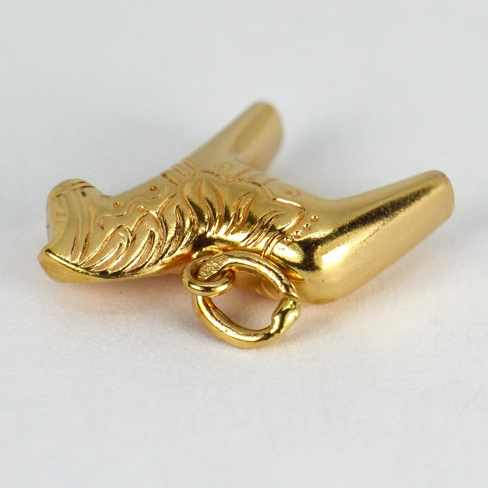 18 Karat Gelbgold Skandinavisches Dala Pferd Charm Anhänger für Damen oder Herren