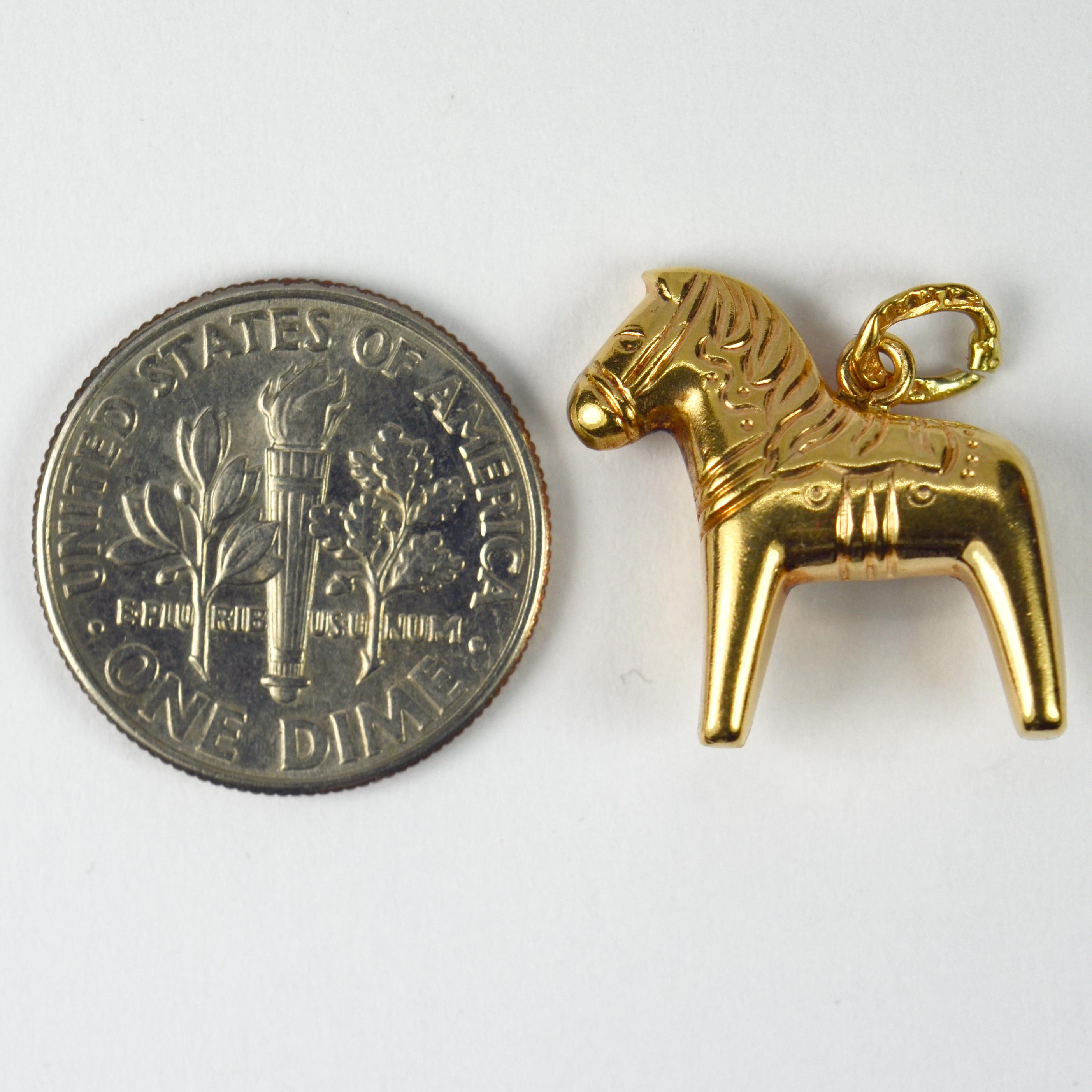 18 Karat Gelbgold Skandinavisches Dala Pferd Charm Anhänger 1