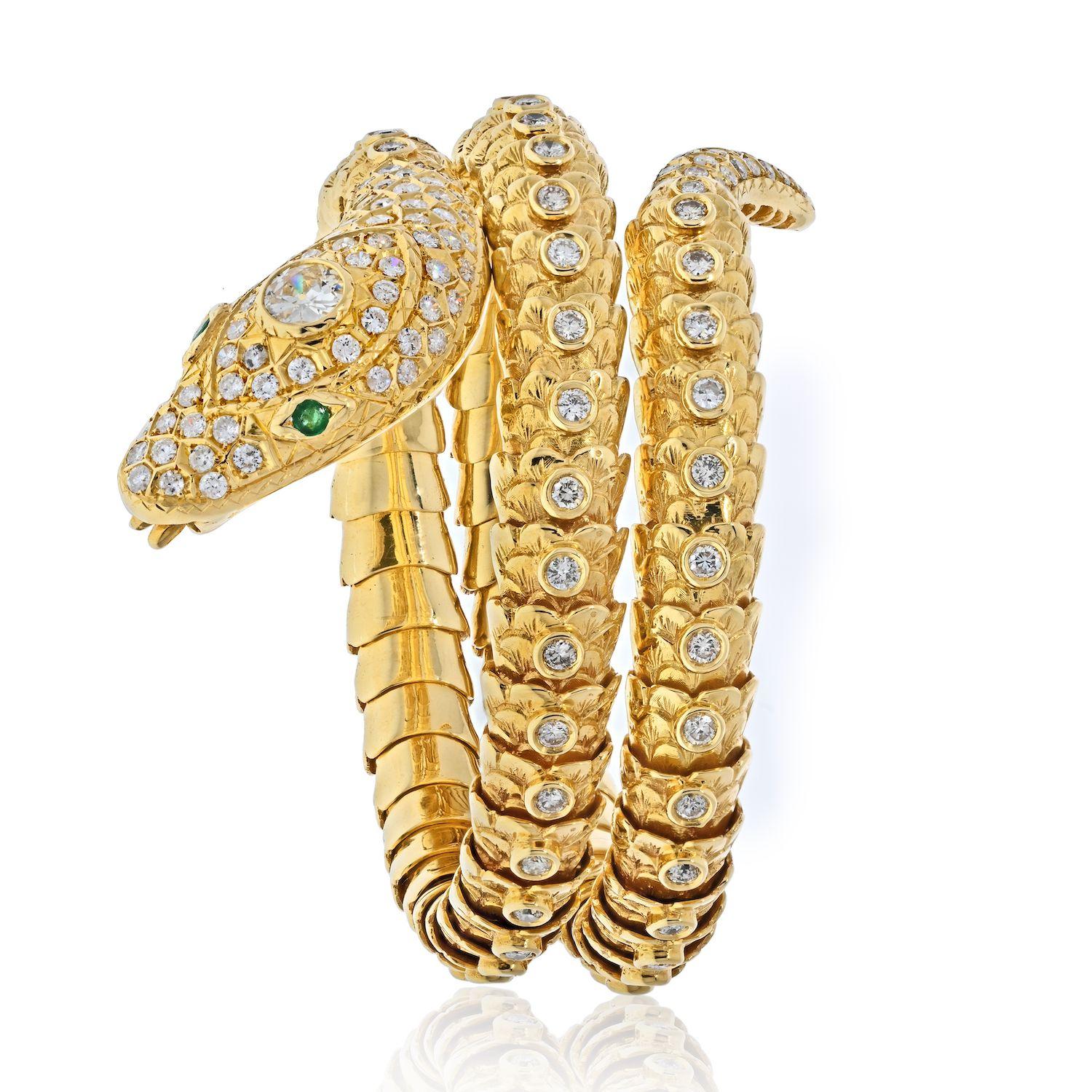 18 Karat Gelbgold Diamantarmband mit Schlangenschlangen umwickelt (Moderne) im Angebot