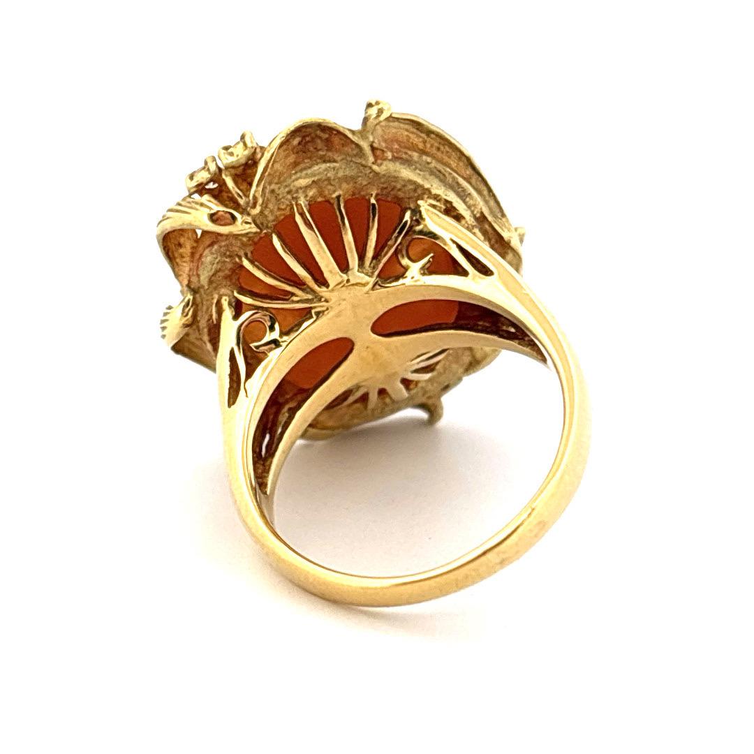 18K Gelbgold Shell Cameo 0,10 Karat Diamant Ring (Porträtschliff) im Angebot