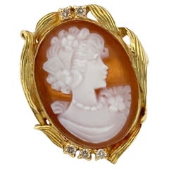 18K Yellow Gold Shell Cameo 0.10 Carat Diamond Ring