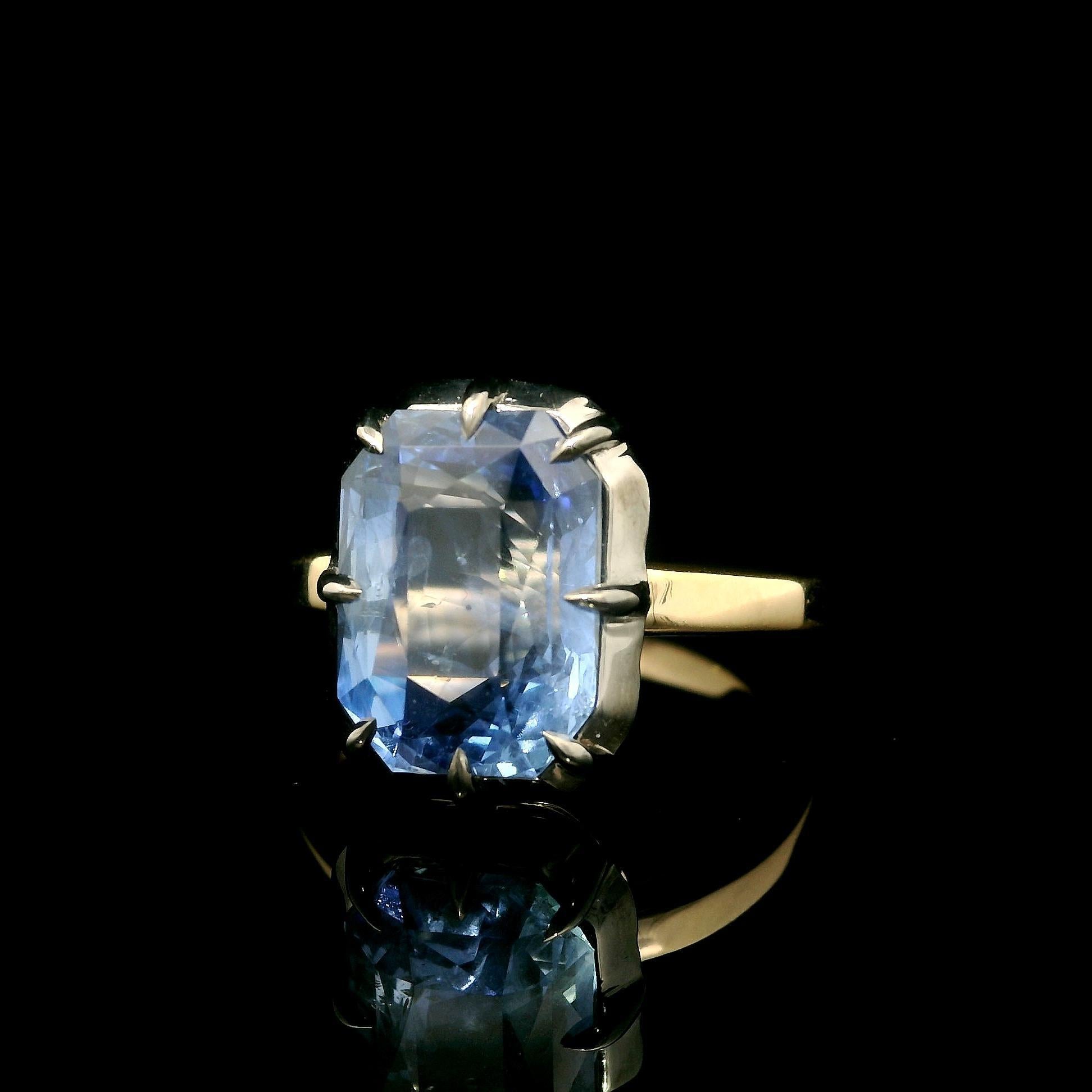 18k Yellow Gold & Silver GIA 6.10ct No Heat Collet Set Sapphire Solitaire Ring For Sale 5