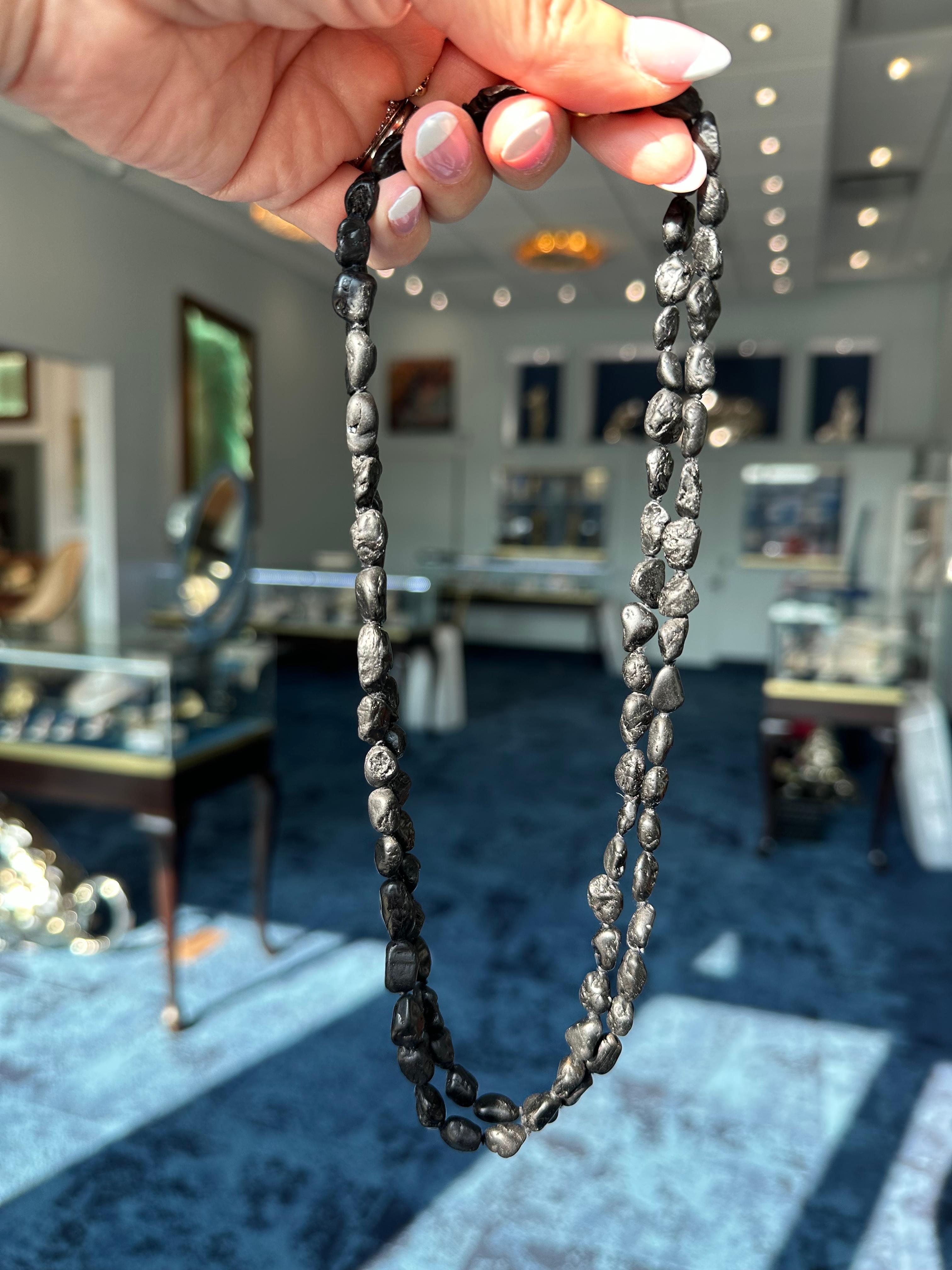 Modern 18K Yellow Gold Small Black Tourmaline Bead Necklace For Sale