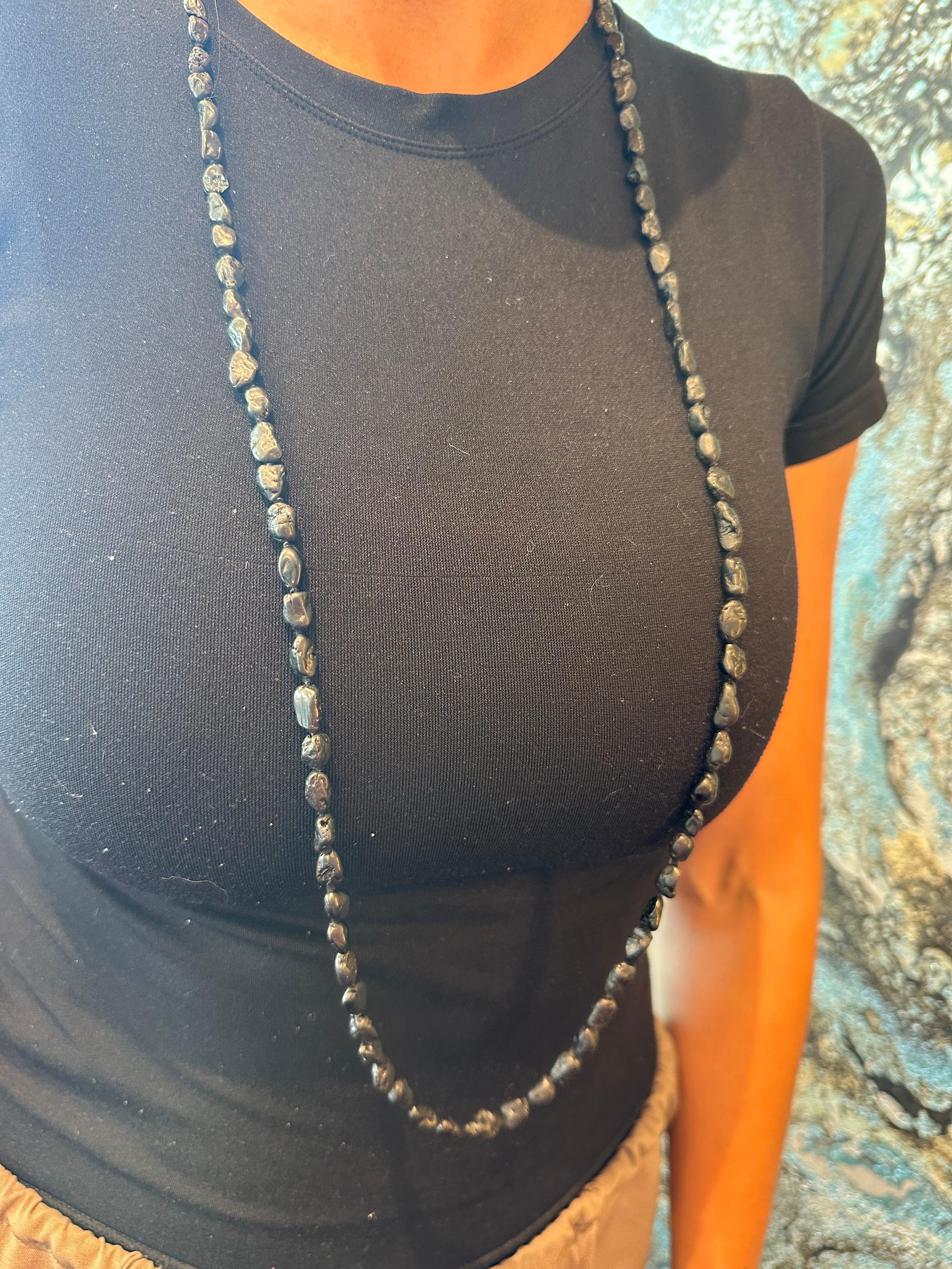 18K Yellow Gold Small Black Tourmaline Bead Necklace For Sale 1