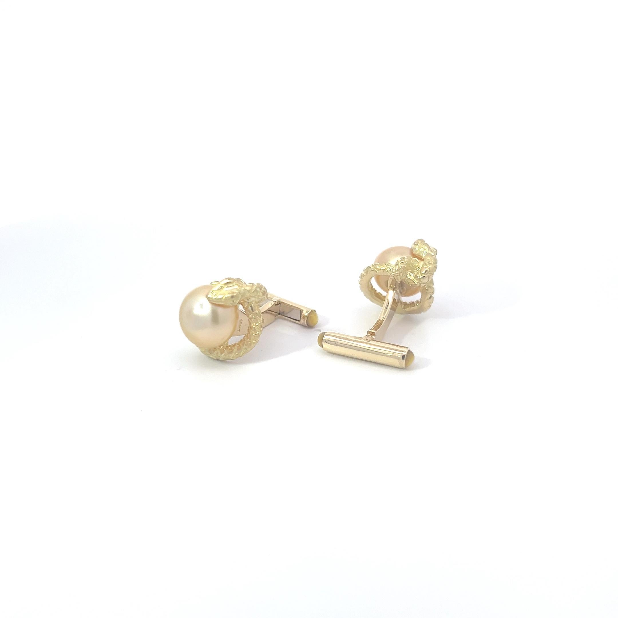Round Cut 18k Yellow Gold Snake Cufflinks Yellow South Sea Pearls  For Sale