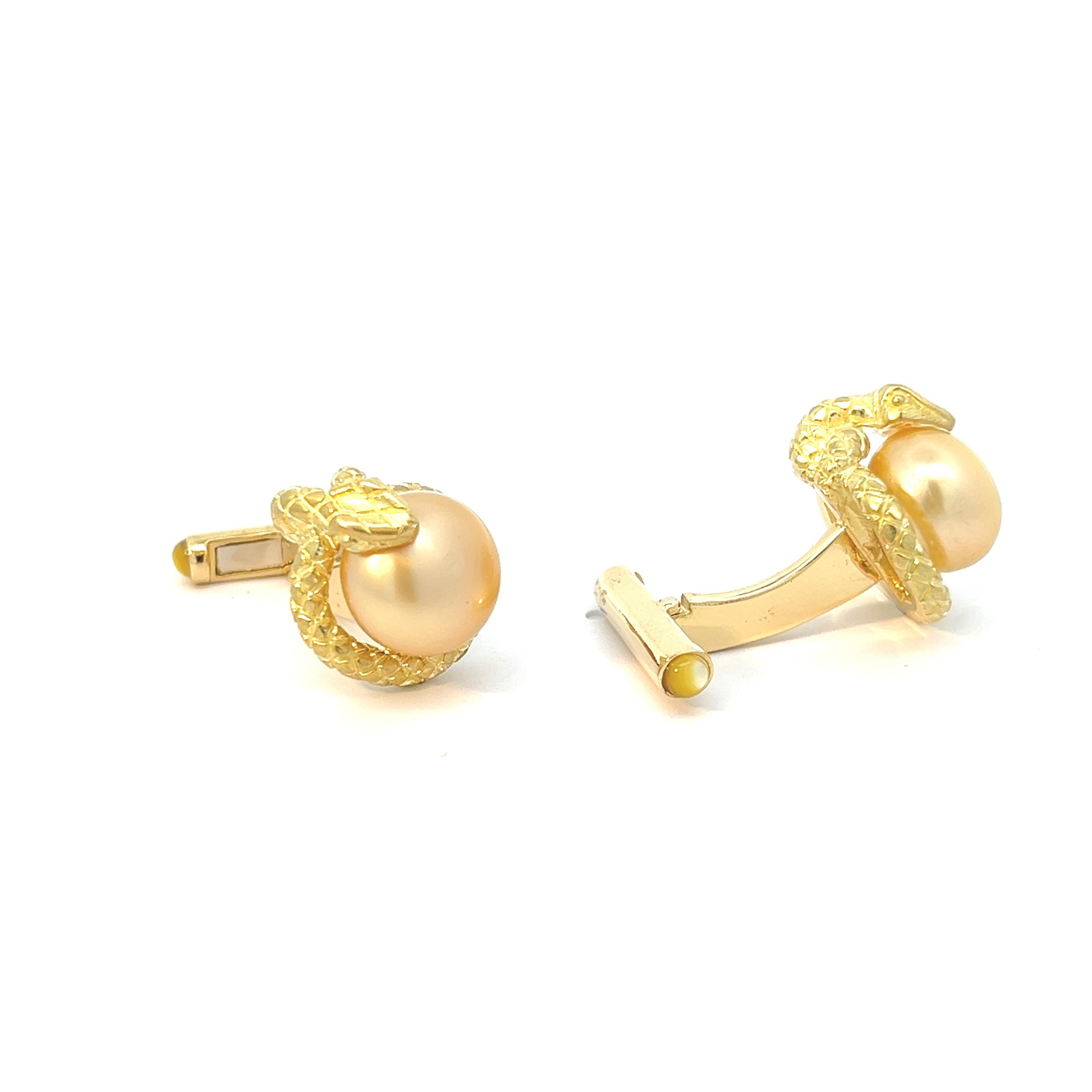 Women's or Men's 18k Yellow Gold Snake Cufflinks Yellow South Sea Pearls  For Sale