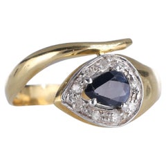18k Yellow Gold Snake Ring with Pear-Cut Sapphire and Diamonds