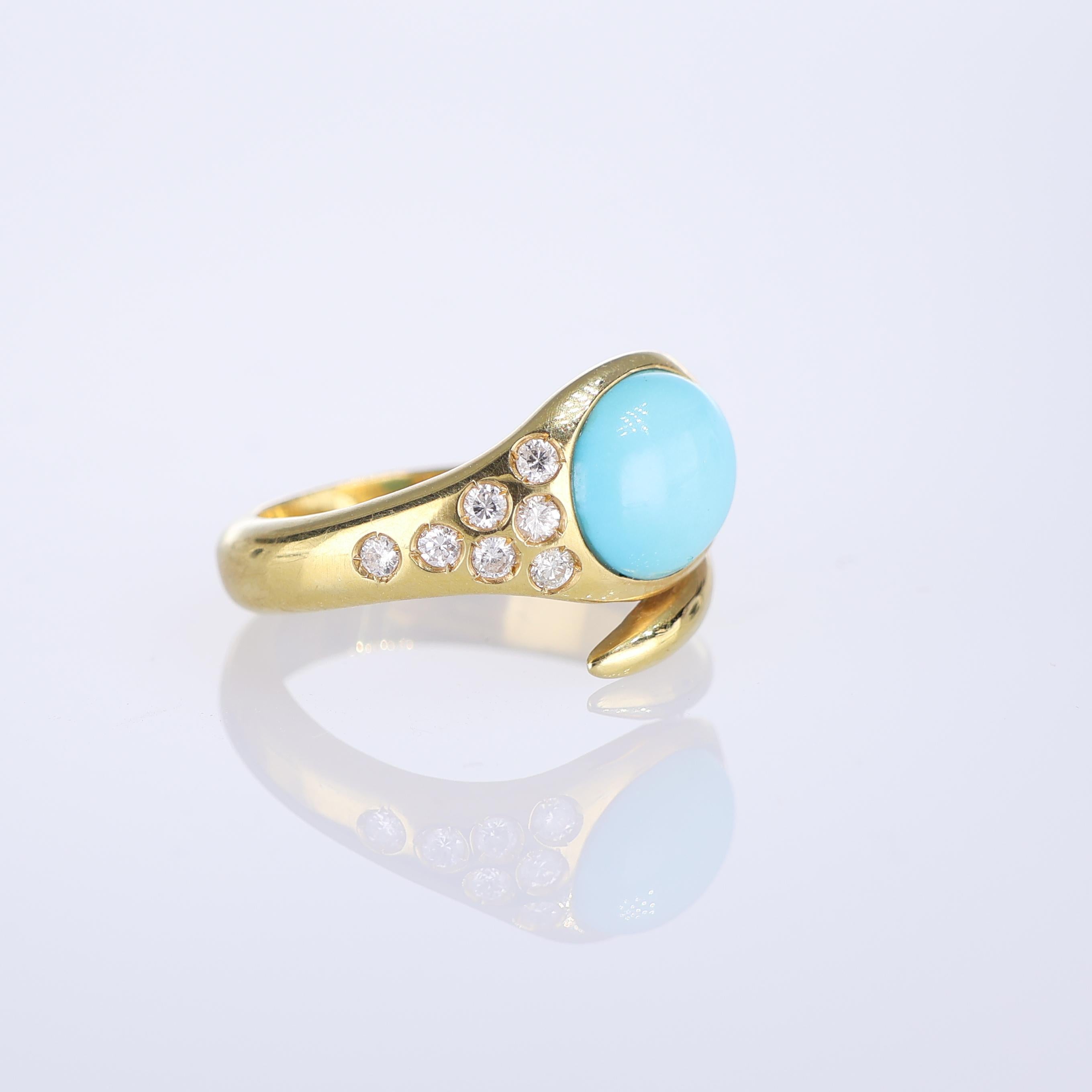18K Yellow Gold Snake Ring with Turquoise and Diamonds In New Condition For Sale In Bergamo, BG