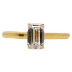 18K Yellow Gold Solitaire Emerald Ring with 0.78 Ct Natural Diamond, GIA Cert