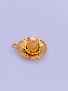 Yellow Gold Sombrero Charm