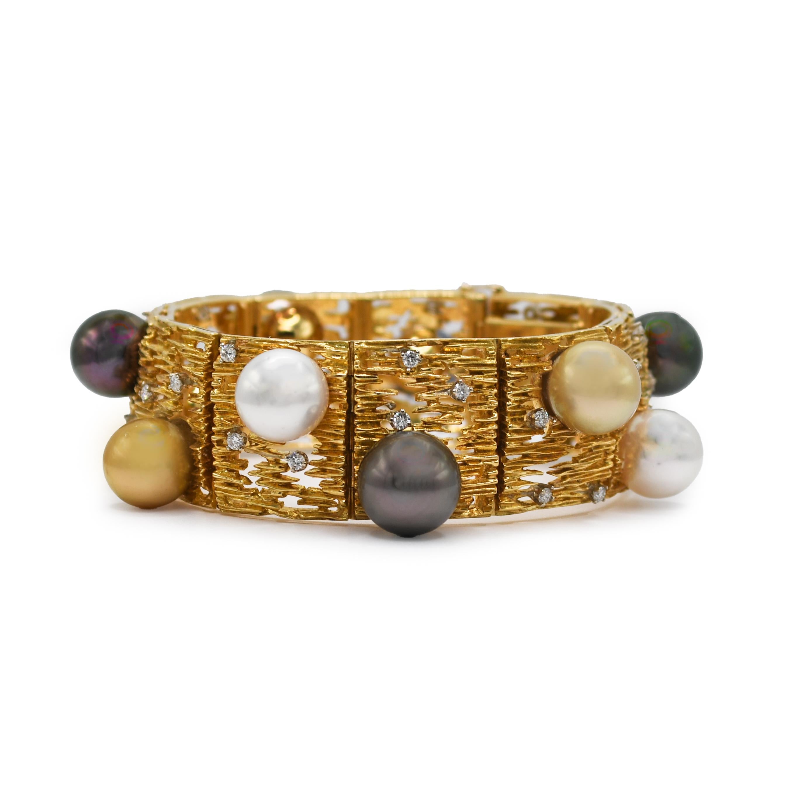 18K Yellow Gold South Sea Pearl and Diamond Bracelet For Sale 1