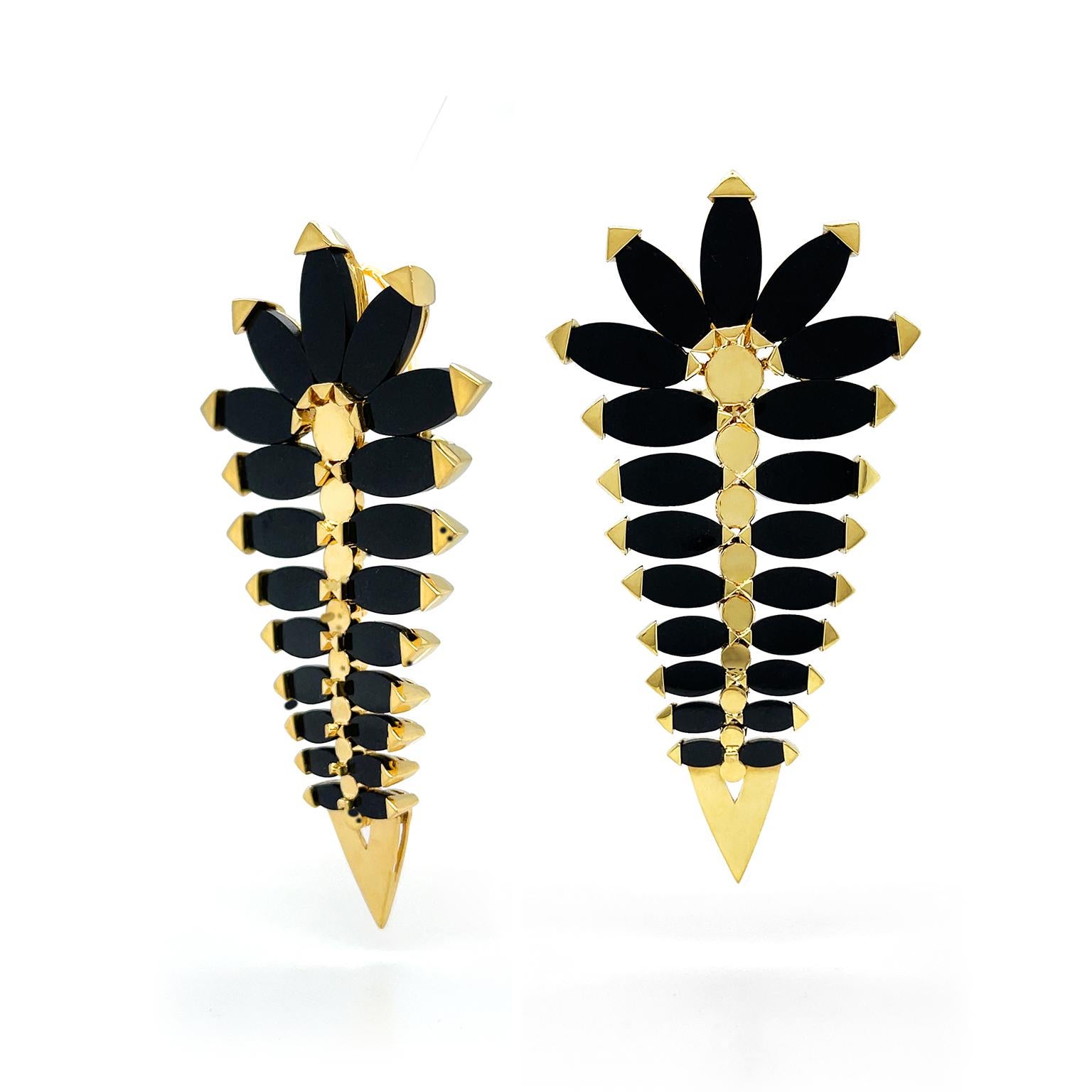 Mixed Cut 18K Yellow Gold Special Cut Black Jade Earrings For Sale