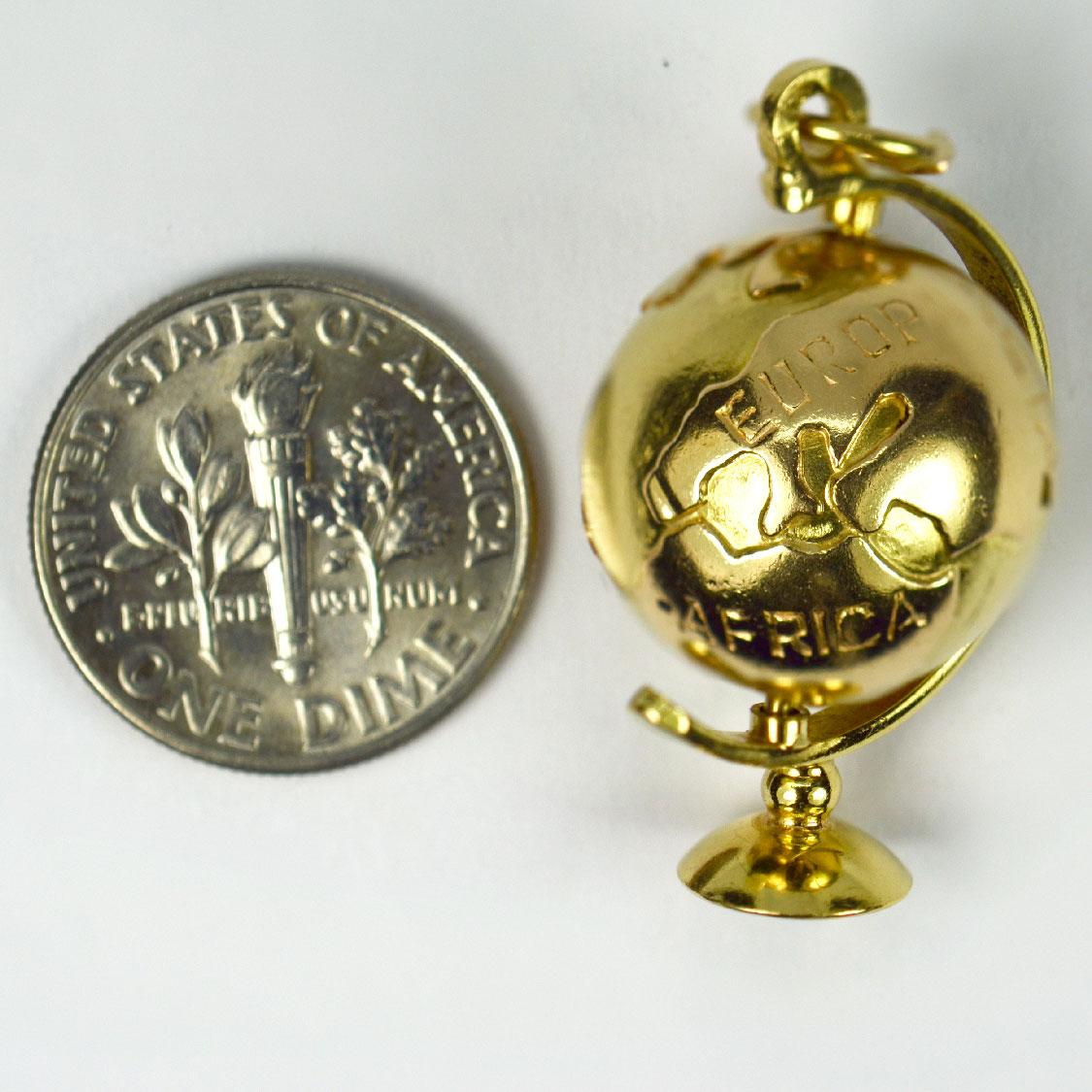 18K Yellow Gold Spinning Globe Charm Pendant For Sale 7