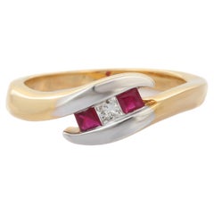 18K Yellow Gold Square Cut Ruby Sea Wave Ring with Diamonds 